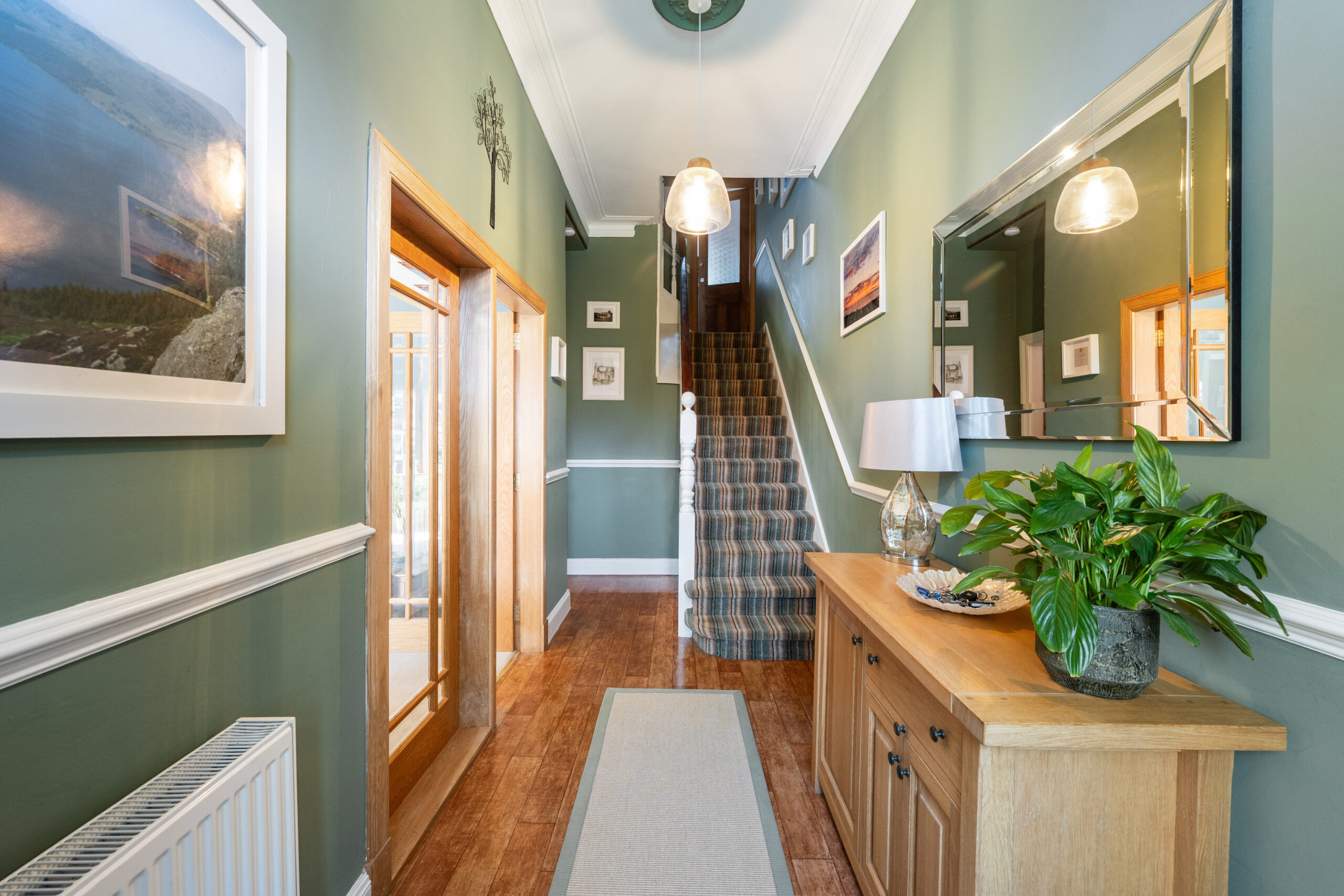 8 Nigel Gardens (2)