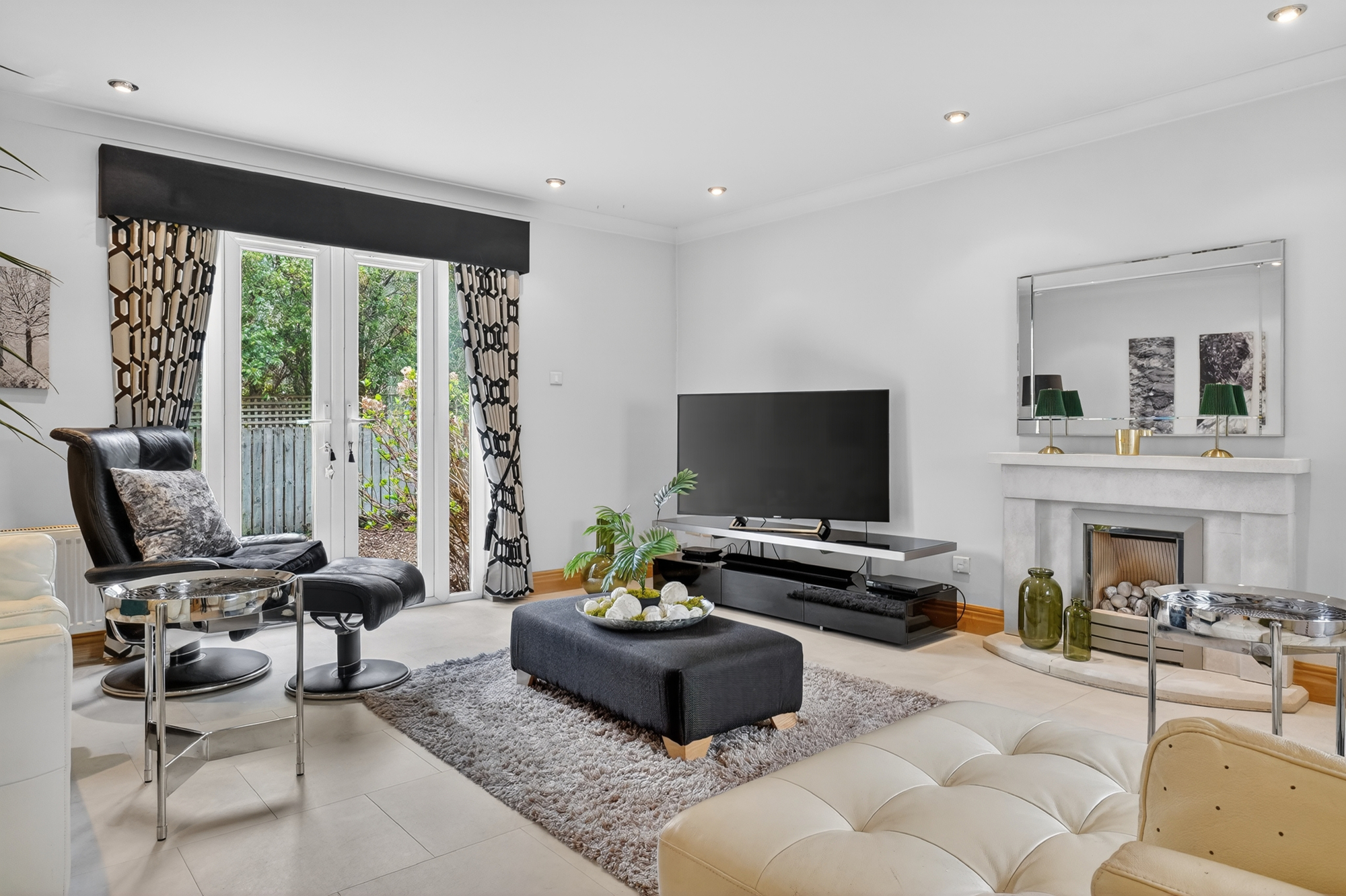 8_2 hebrides grove, inverkip _08