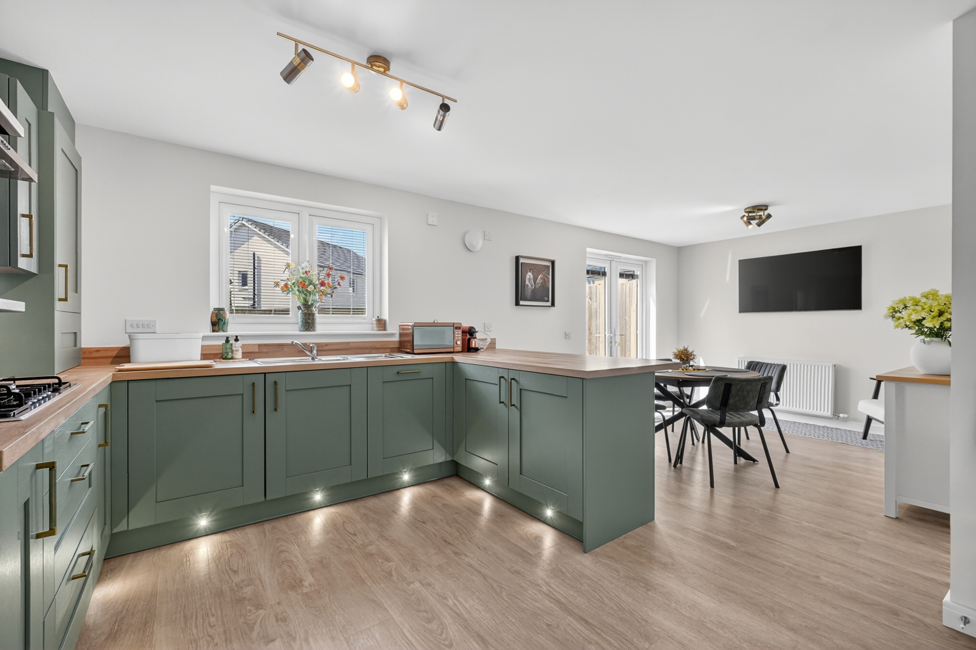 8_26 outerwood view, kilwinning _08