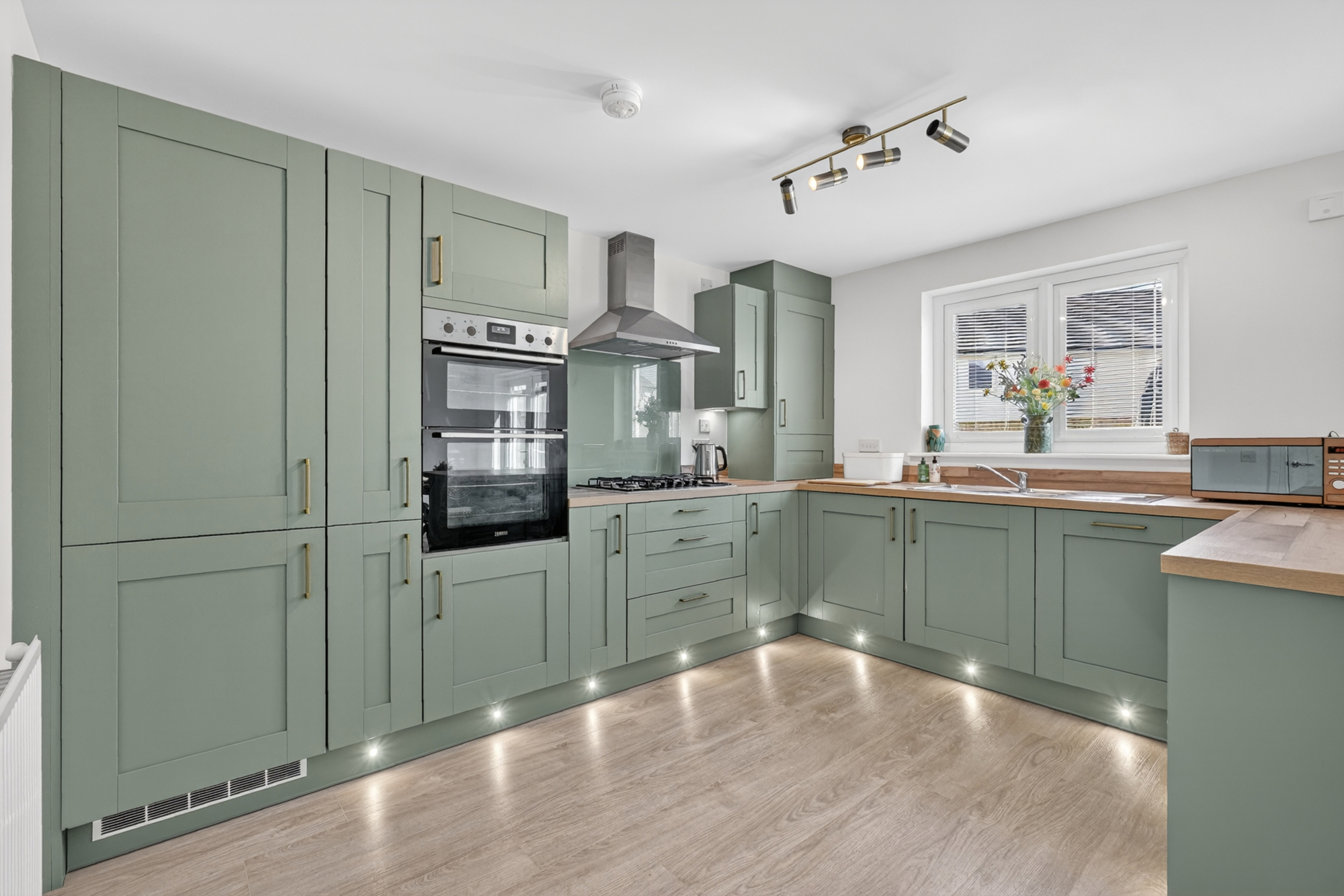 9_26 outerwood view, kilwinning _09