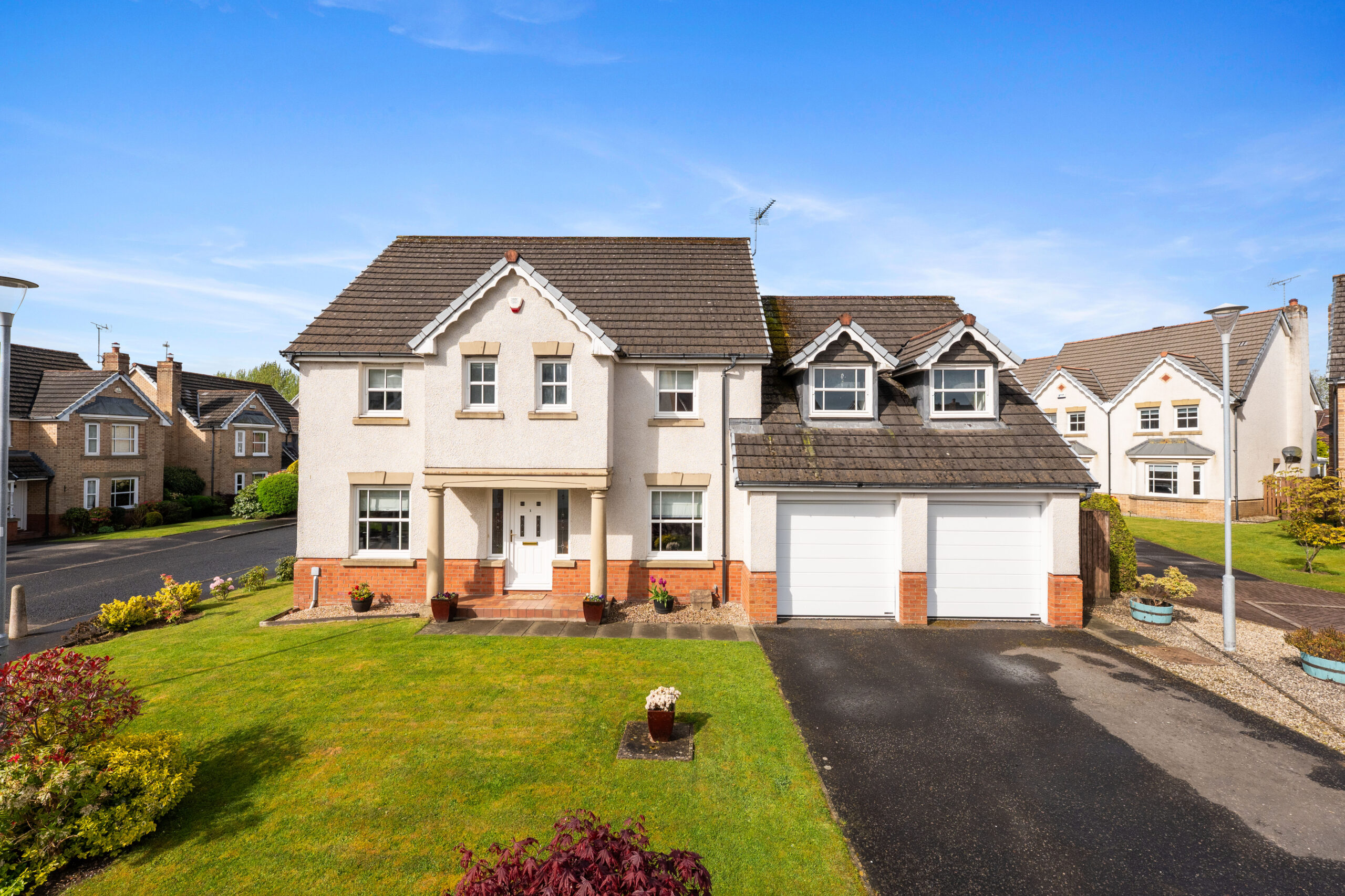 NM4815_1 Barnhill Court_Newton Mearns_G77 5FZ_img1