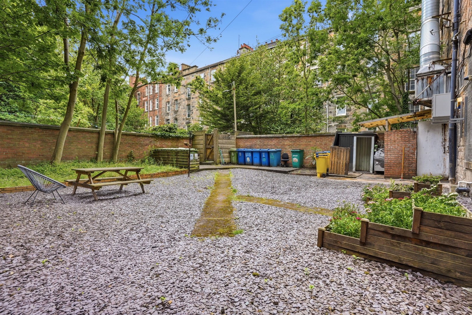 0.2 10 Carrington Street 18 (Large)