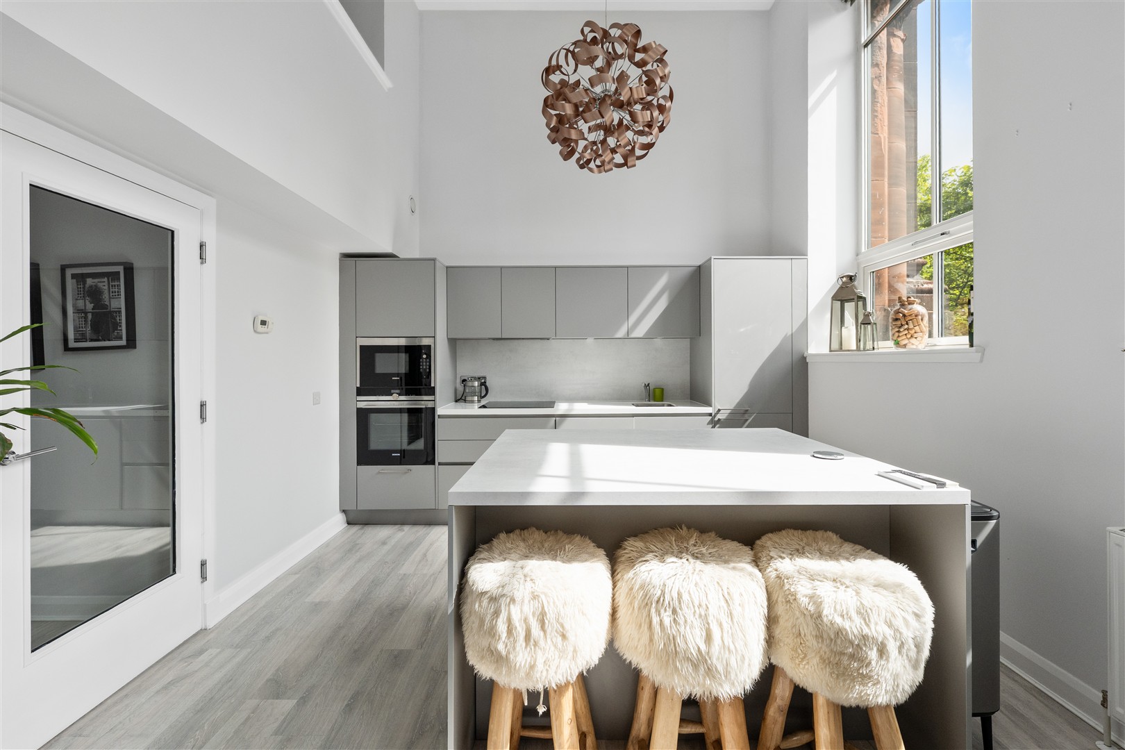 1.5 27 Broomhill Avenue 4 (Large)