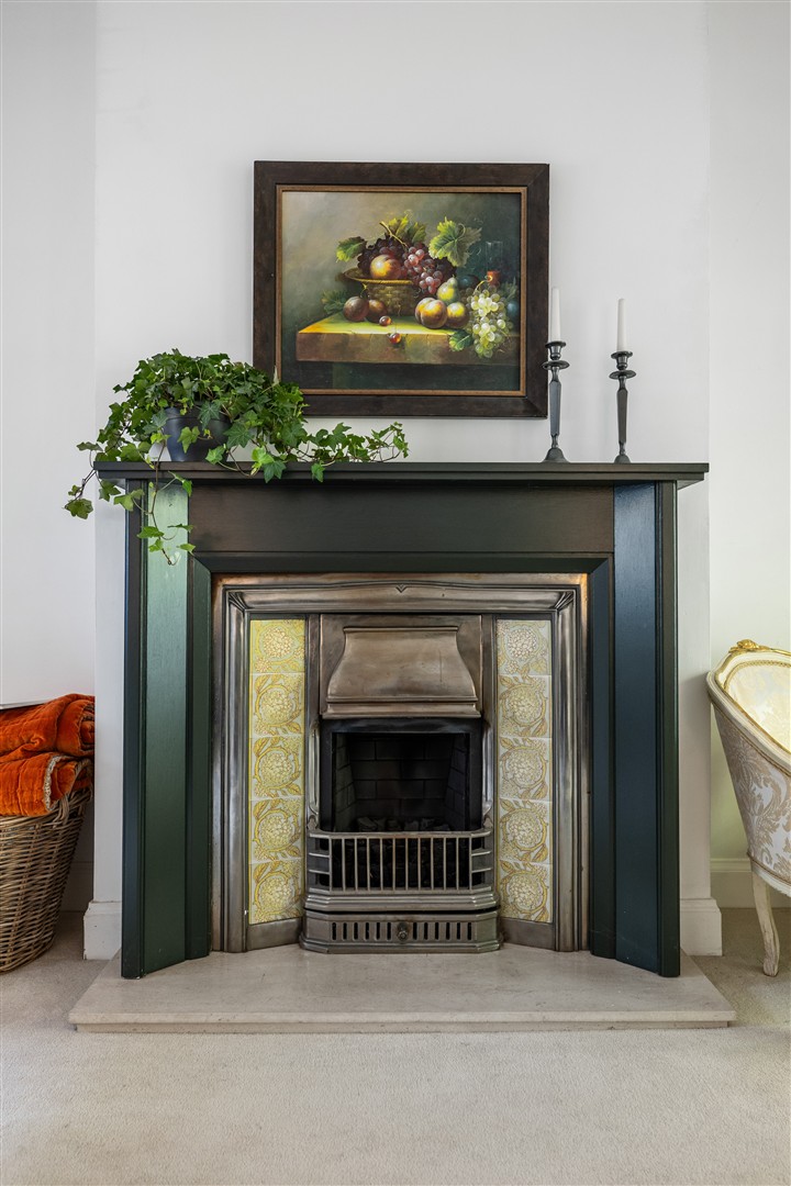 10B Prince Albert Road 17 (Large)