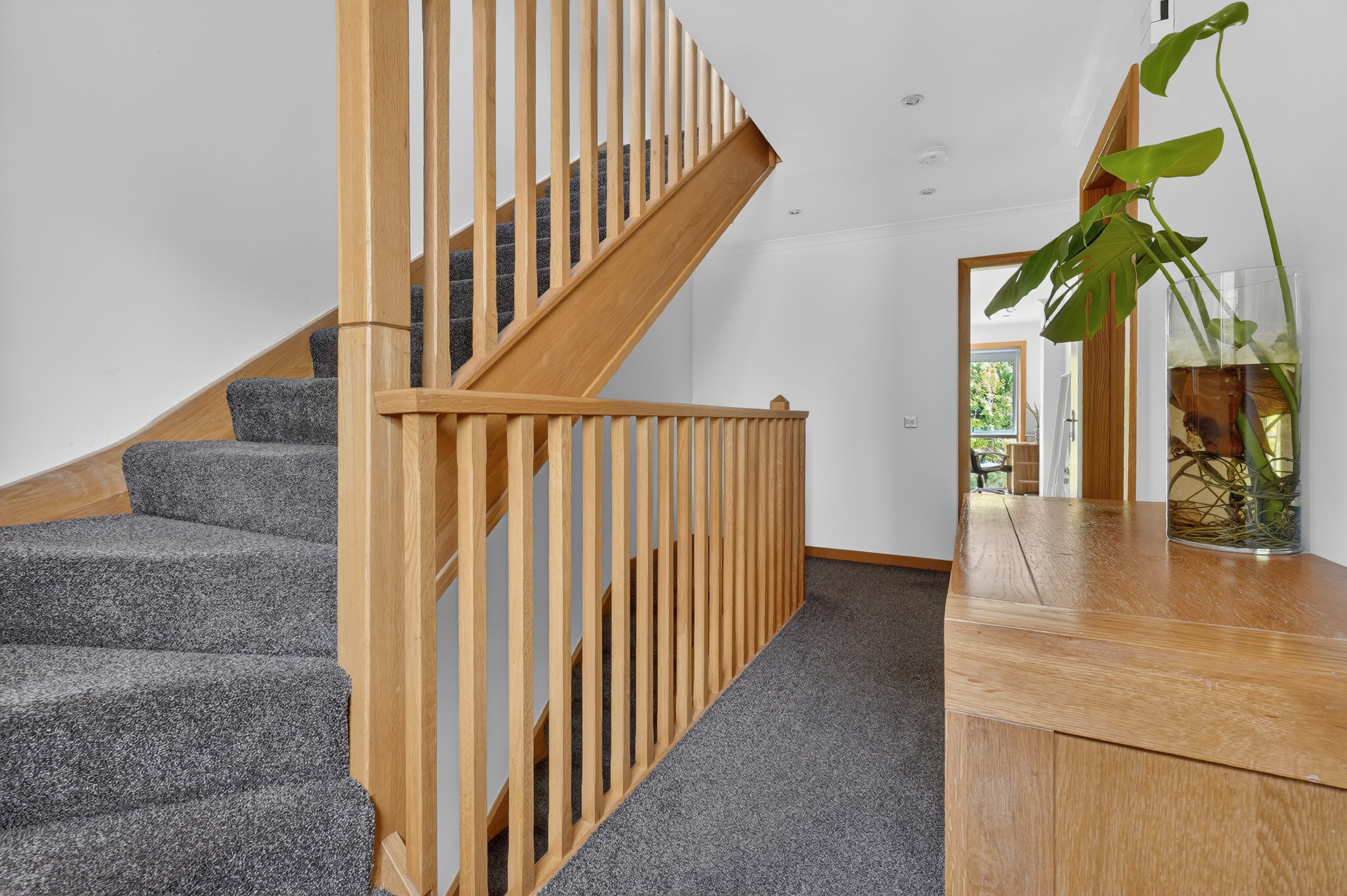 11 halkshill gardens_18