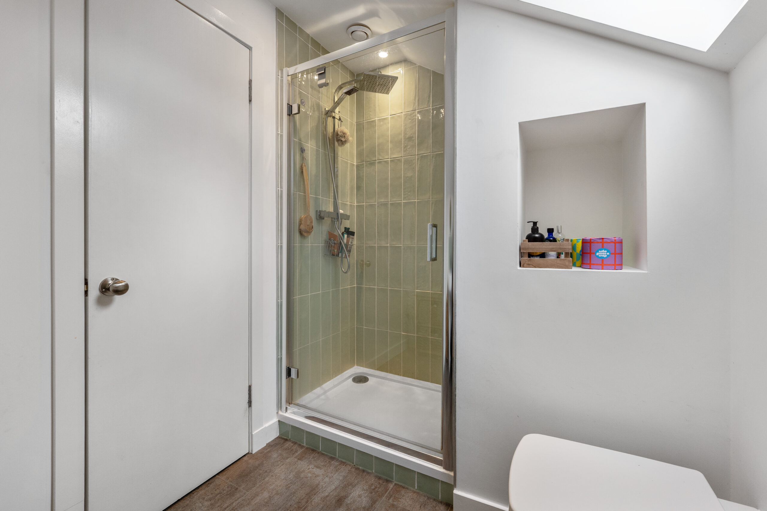 16 Mannering Road (7)