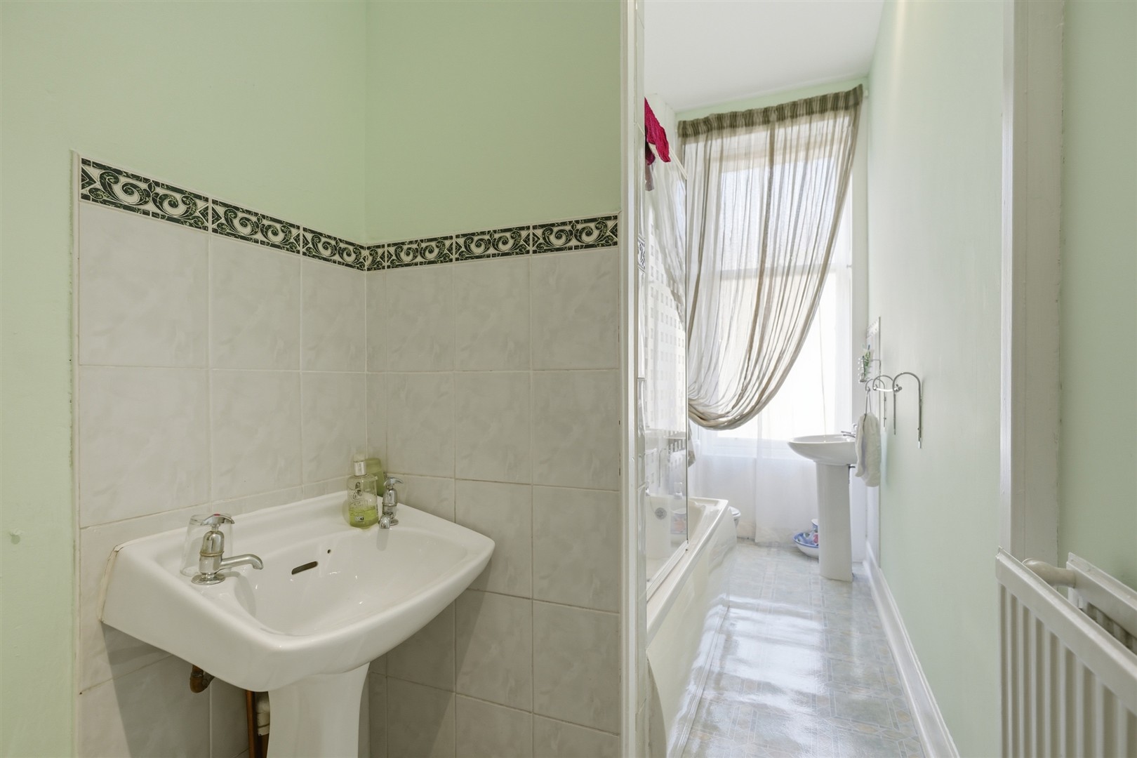 2.1 39 Rupert Street 11 (Large)