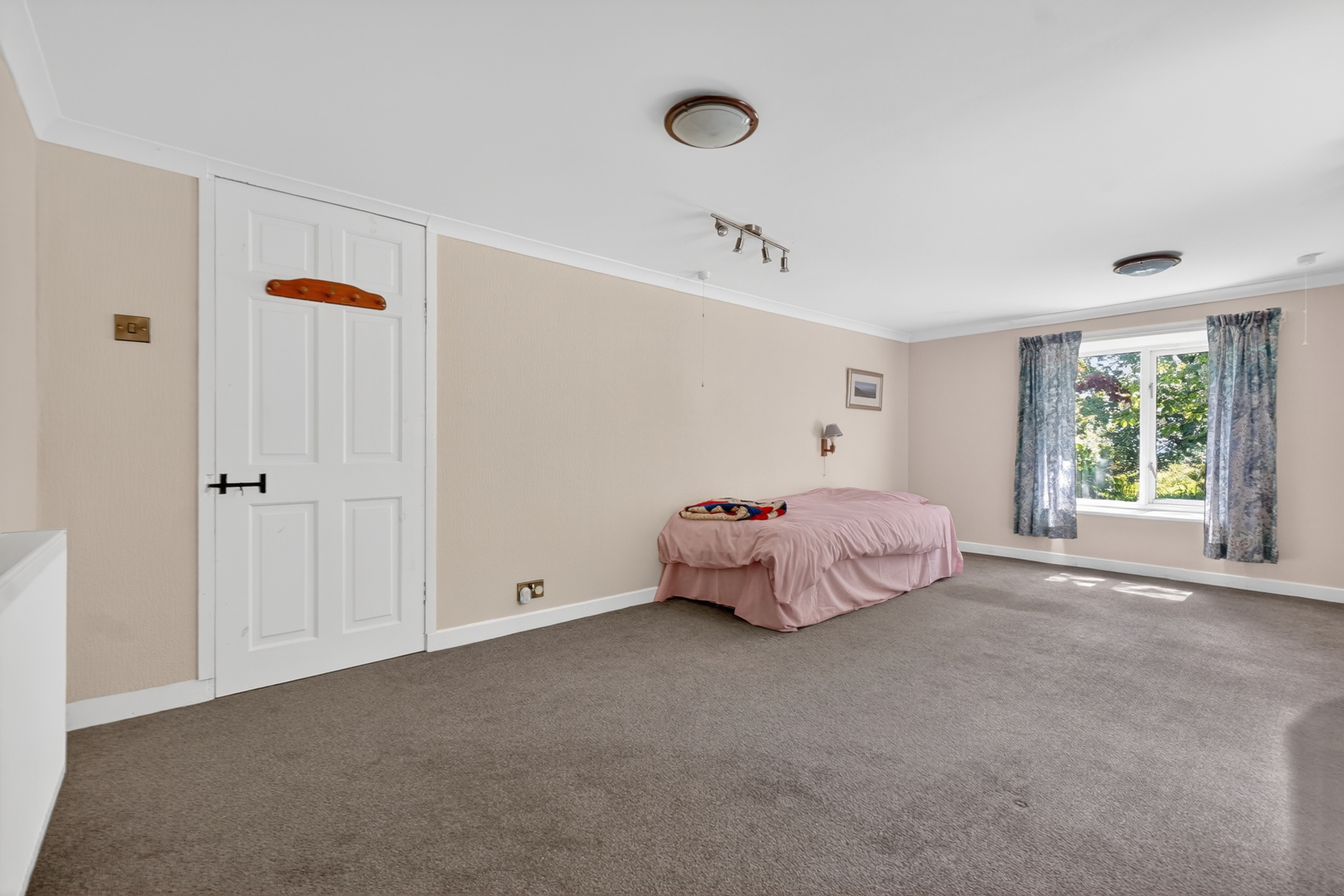 21_south hourat farm, dalry _21