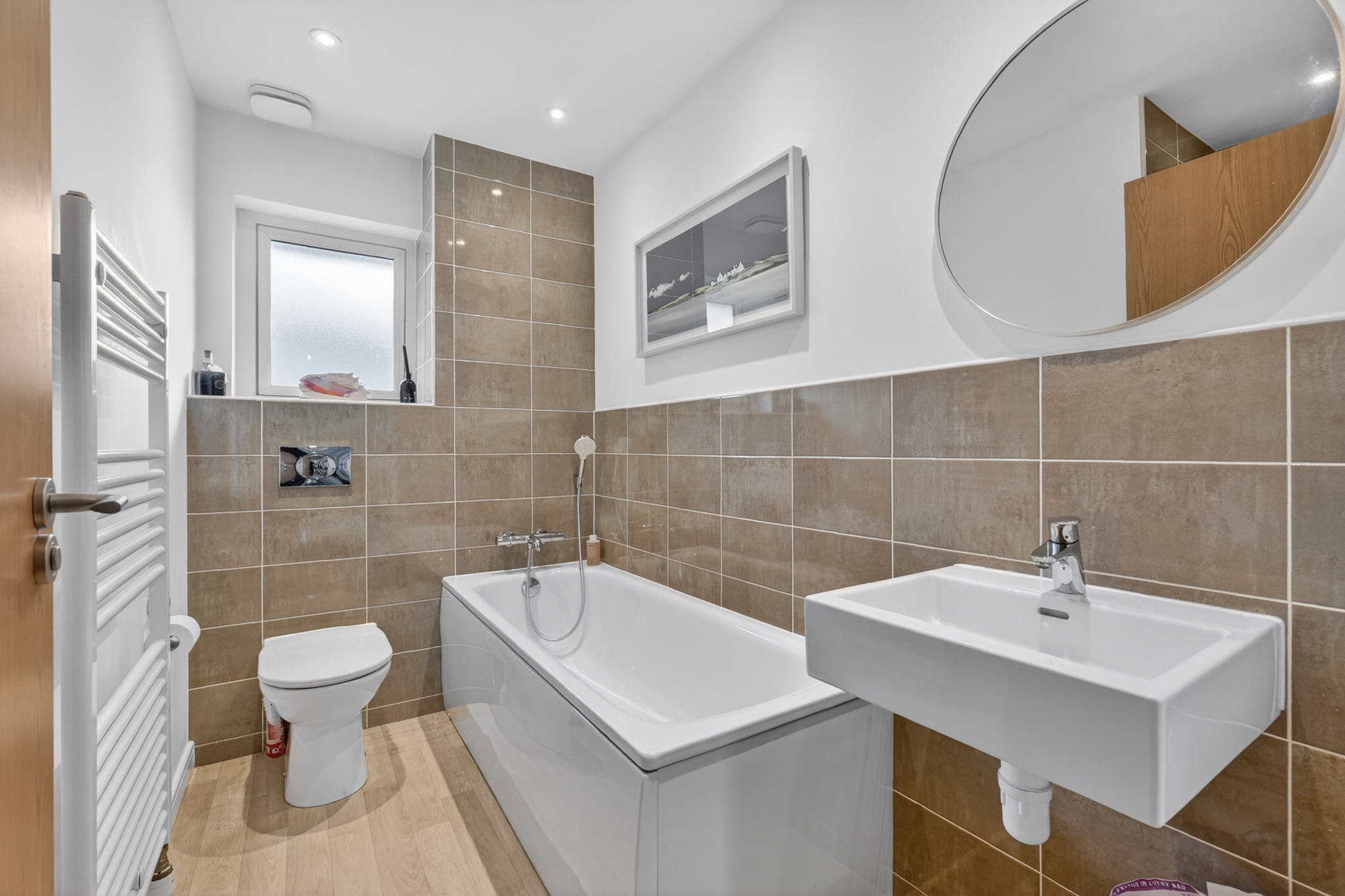 25_35 woodpecker grove, symington _25