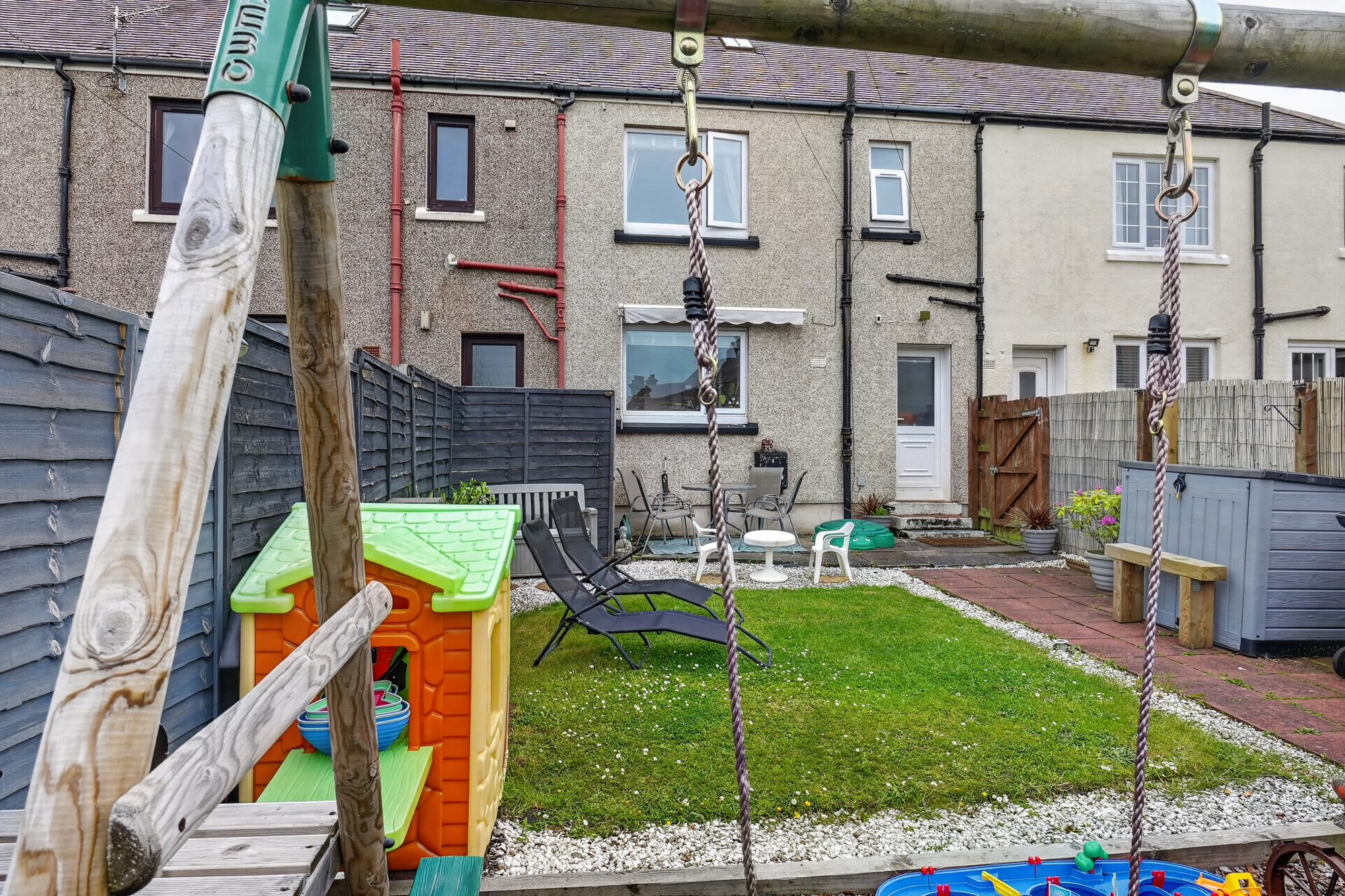 28_71 alexander avenue, largs _28