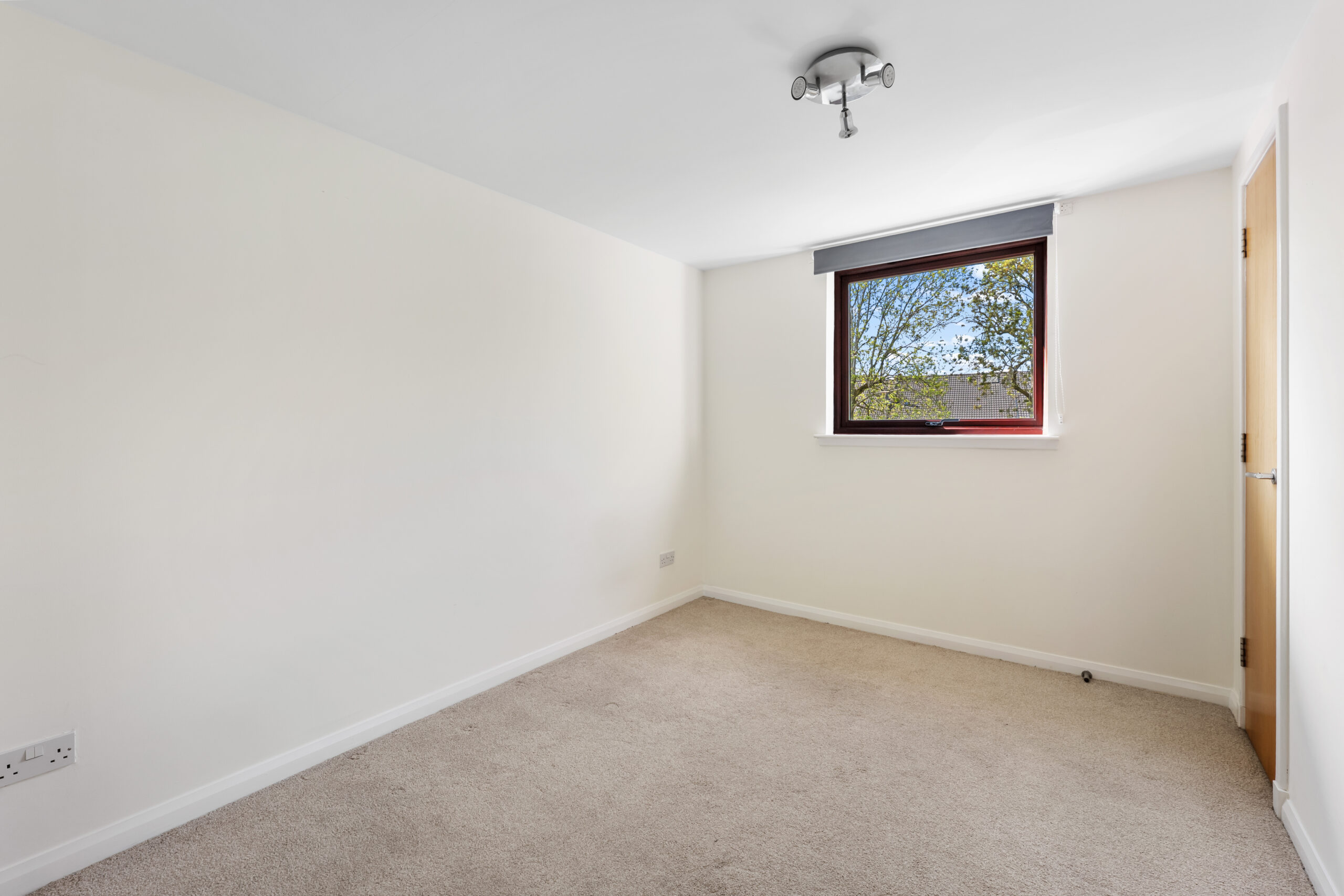 3.2, 45 Trefoil Avenue (2)