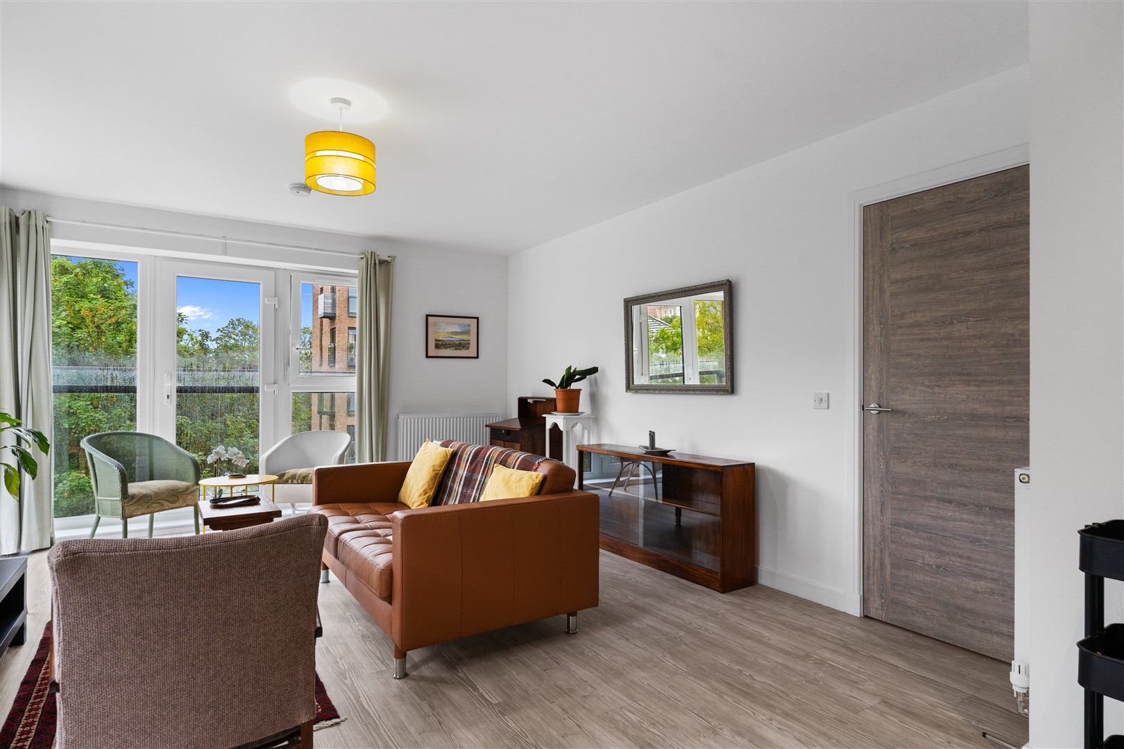4.7 183 Dorchester Avenue 8 (Large)