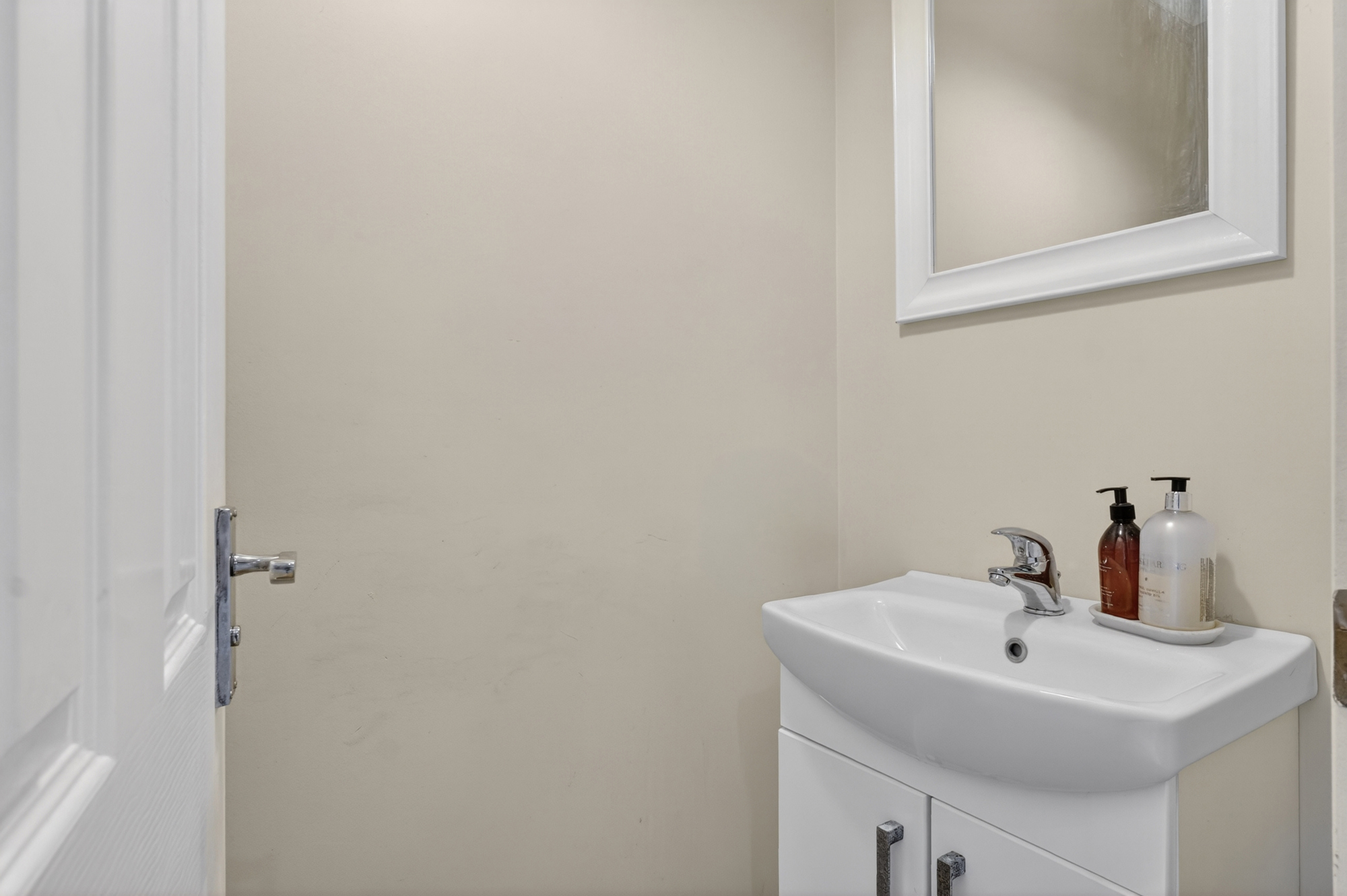 59 burnside rd_15