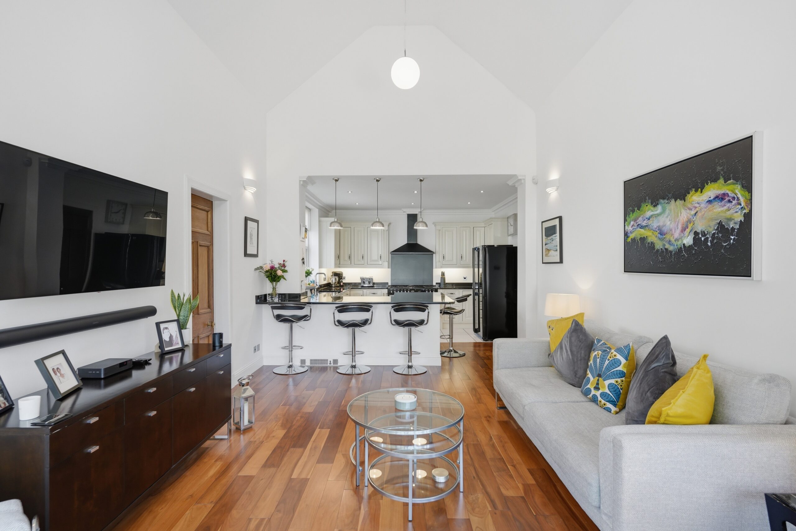 Family room to kitchen