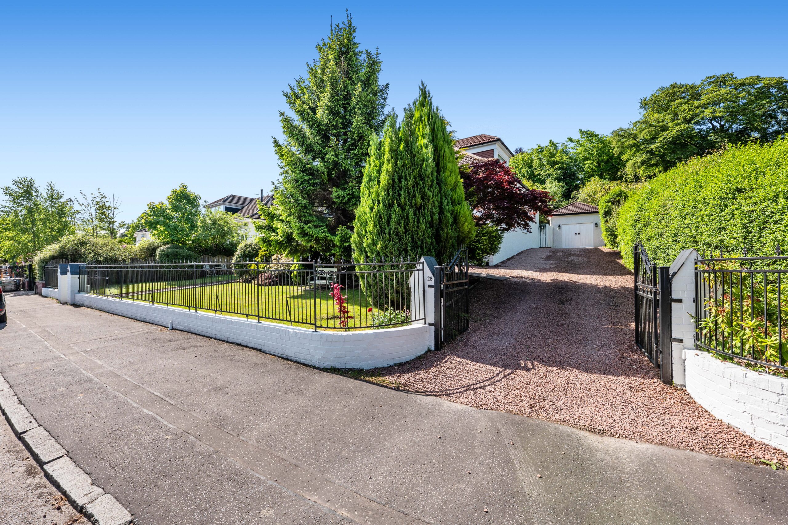 P1611663