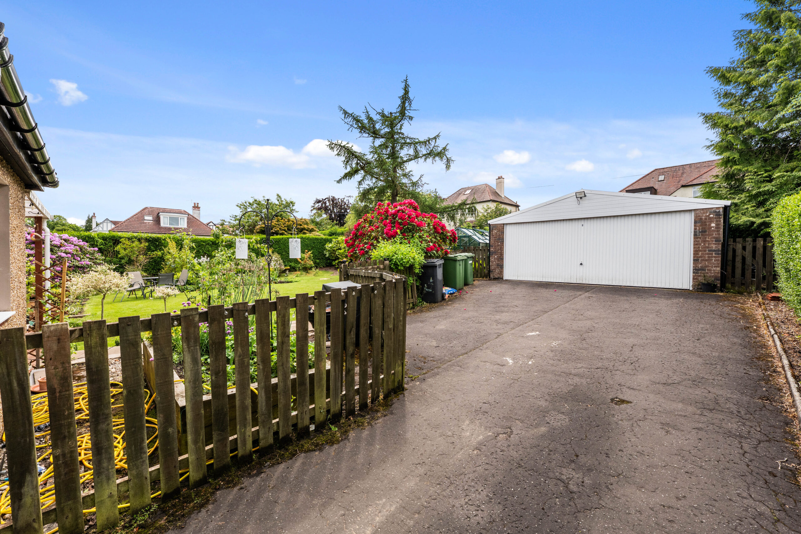 driveway_garage