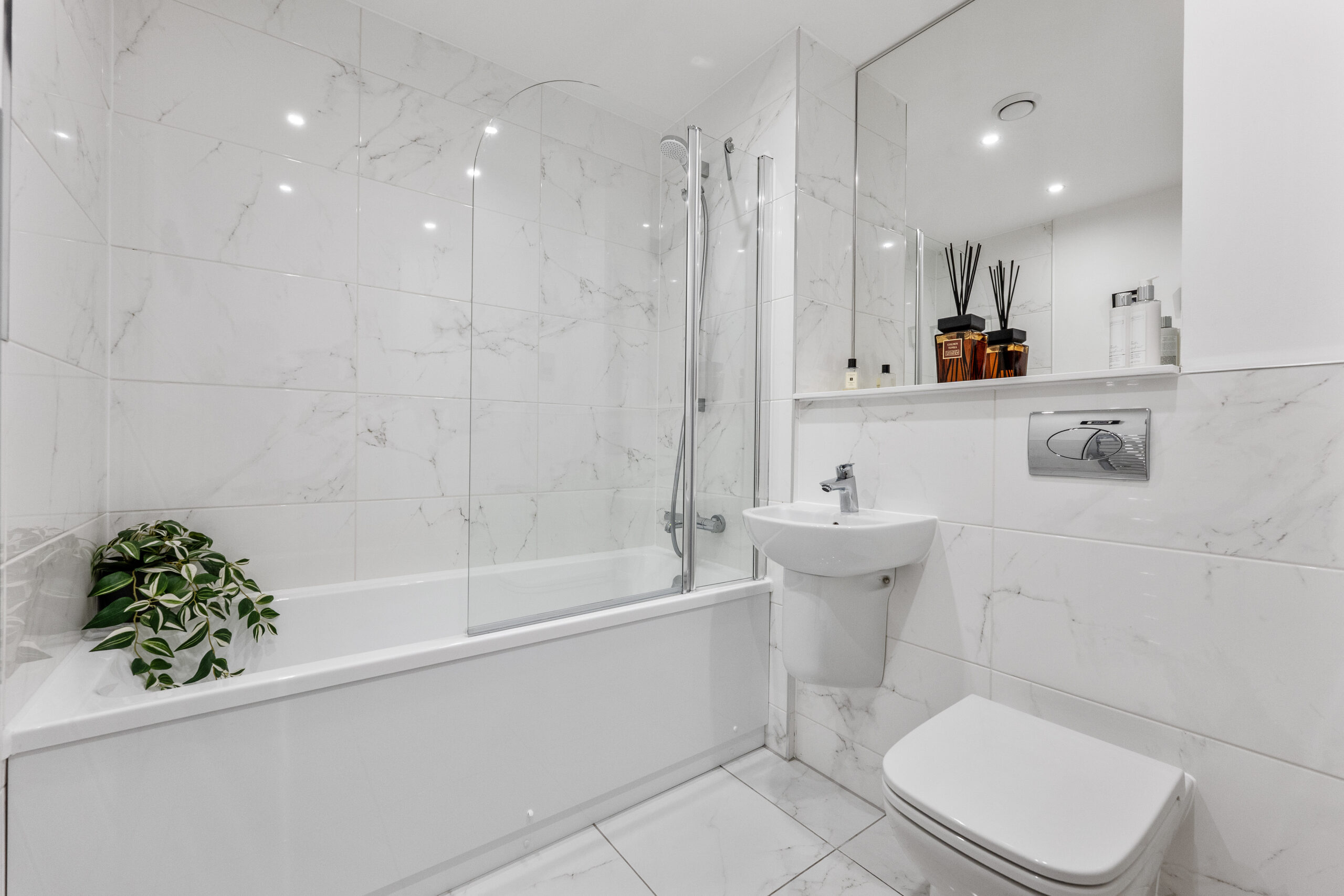 0.7, 80 Inverlair Avenue (5)