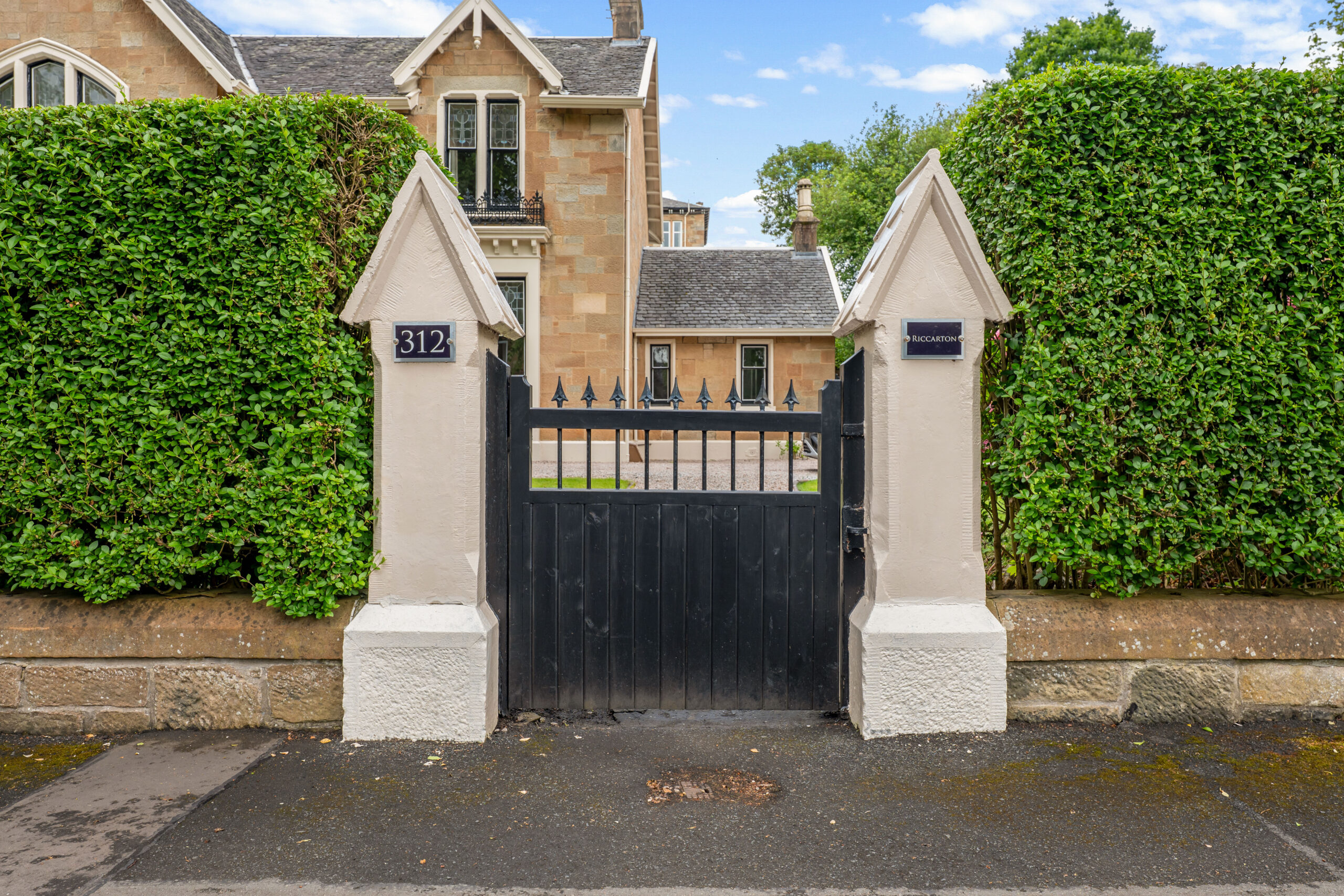 1.1, 312 Albert Drive (22)