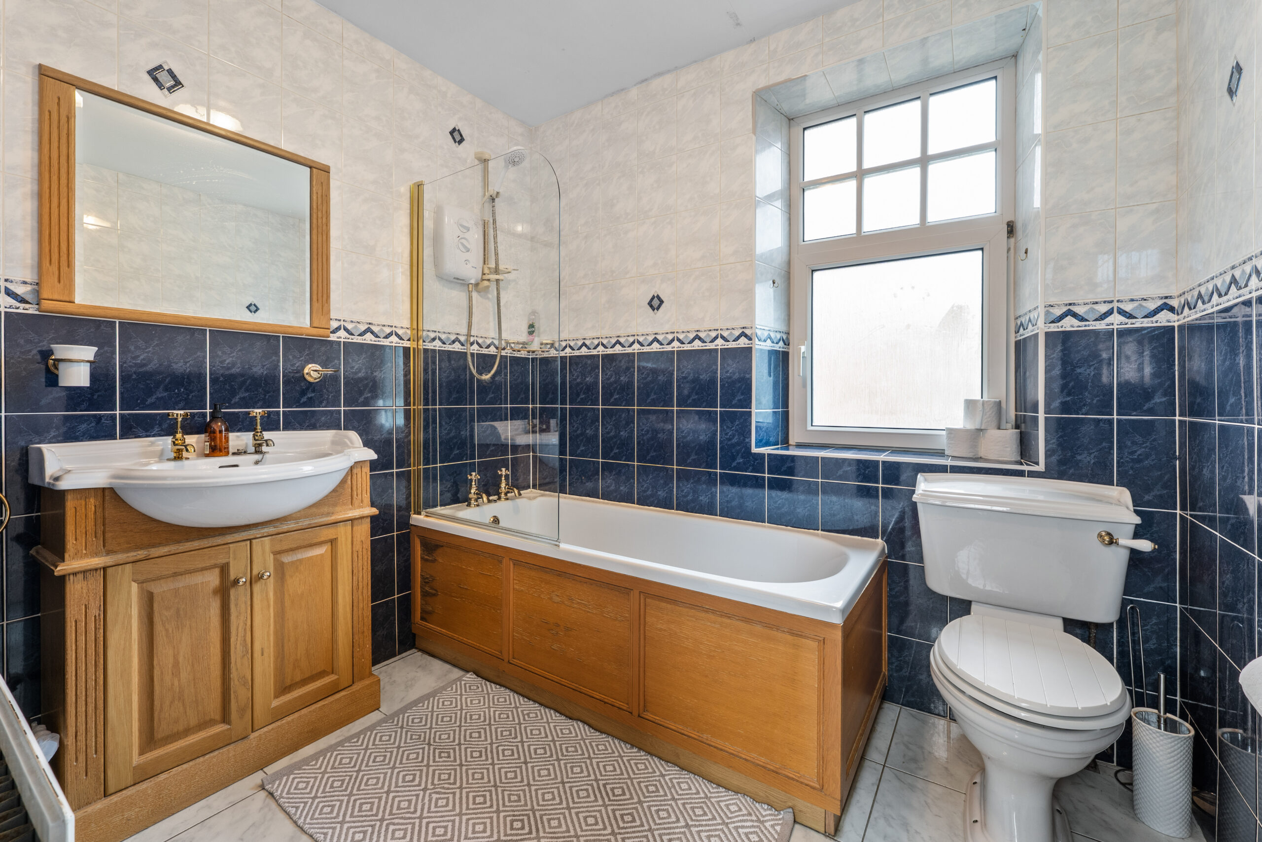 2 Laggan Road (20)
