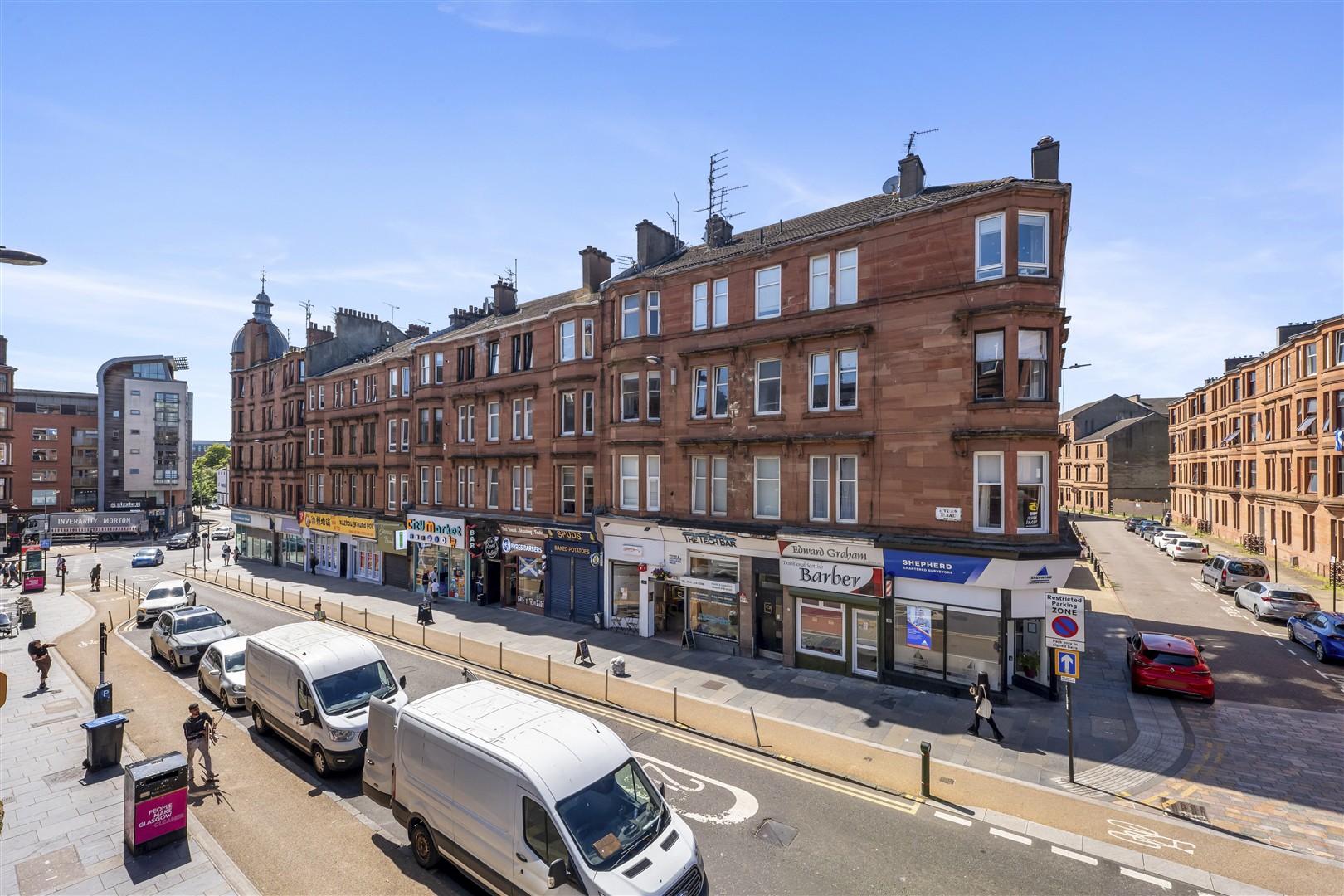 2.1 27 Byres Road 1 (Large)