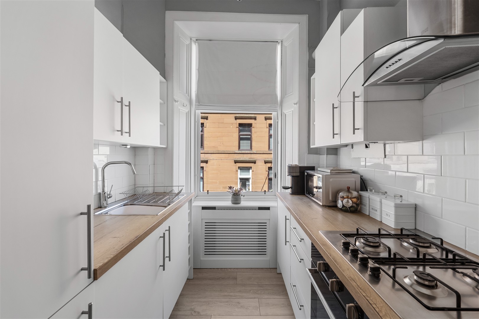2.1 27 Byres Road 6 (Large)