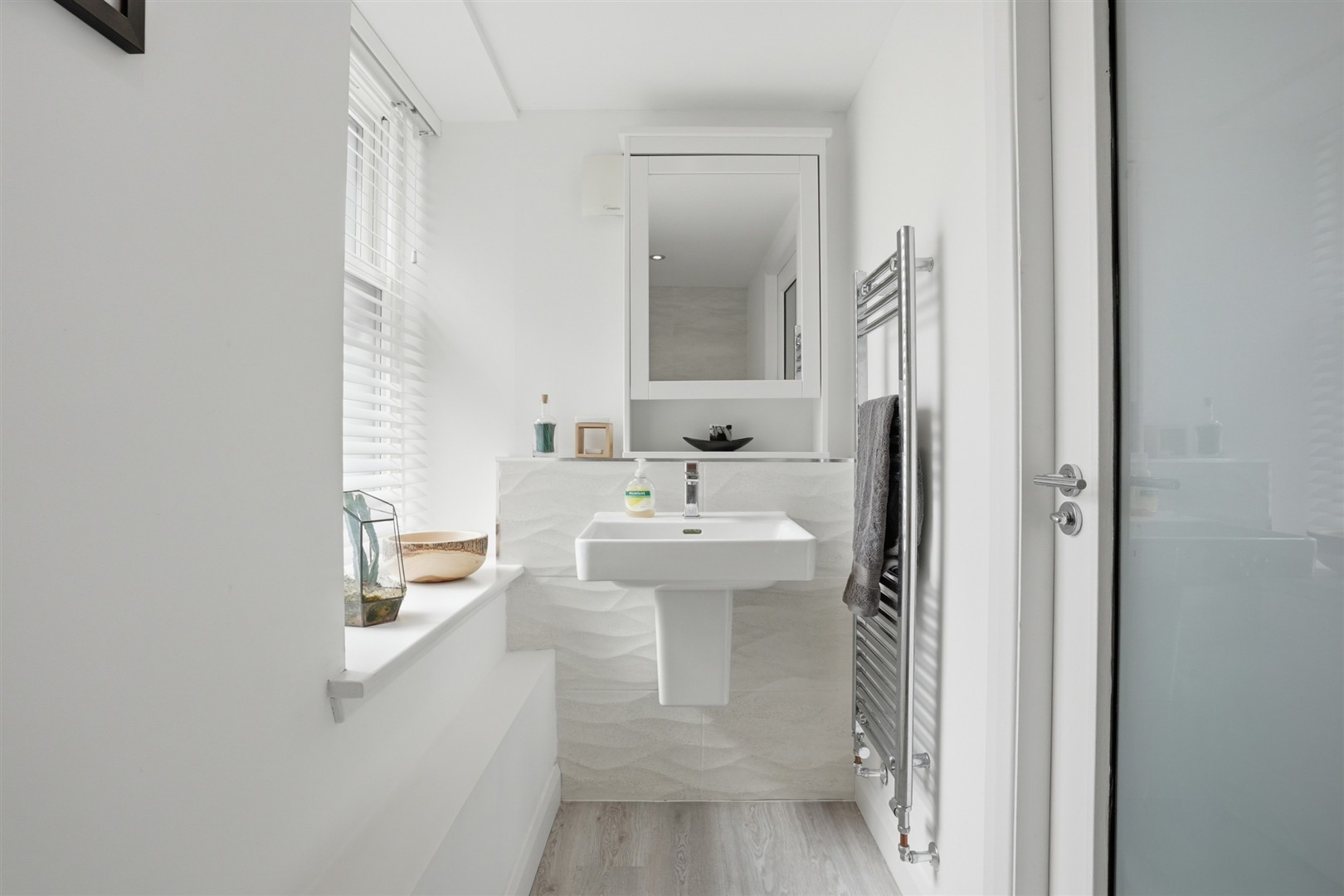 2.6 27 Broomhill Avenue 8 (Large)