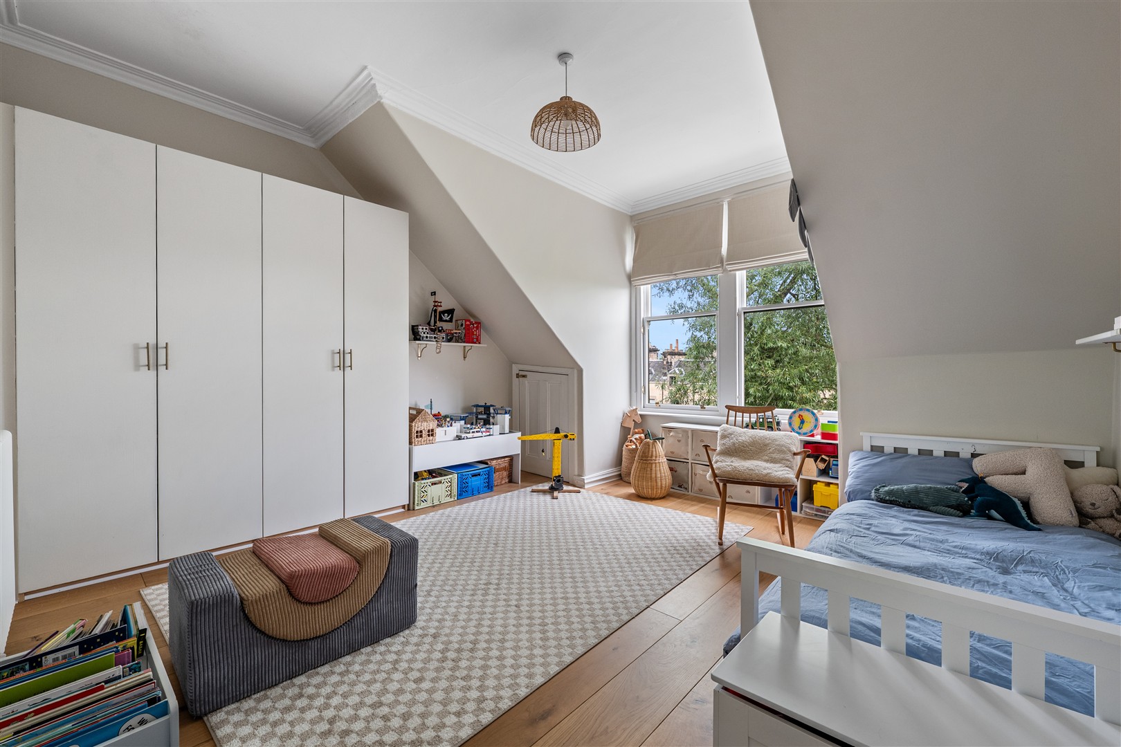 4 Rosslyn Terrace 14 (Large)