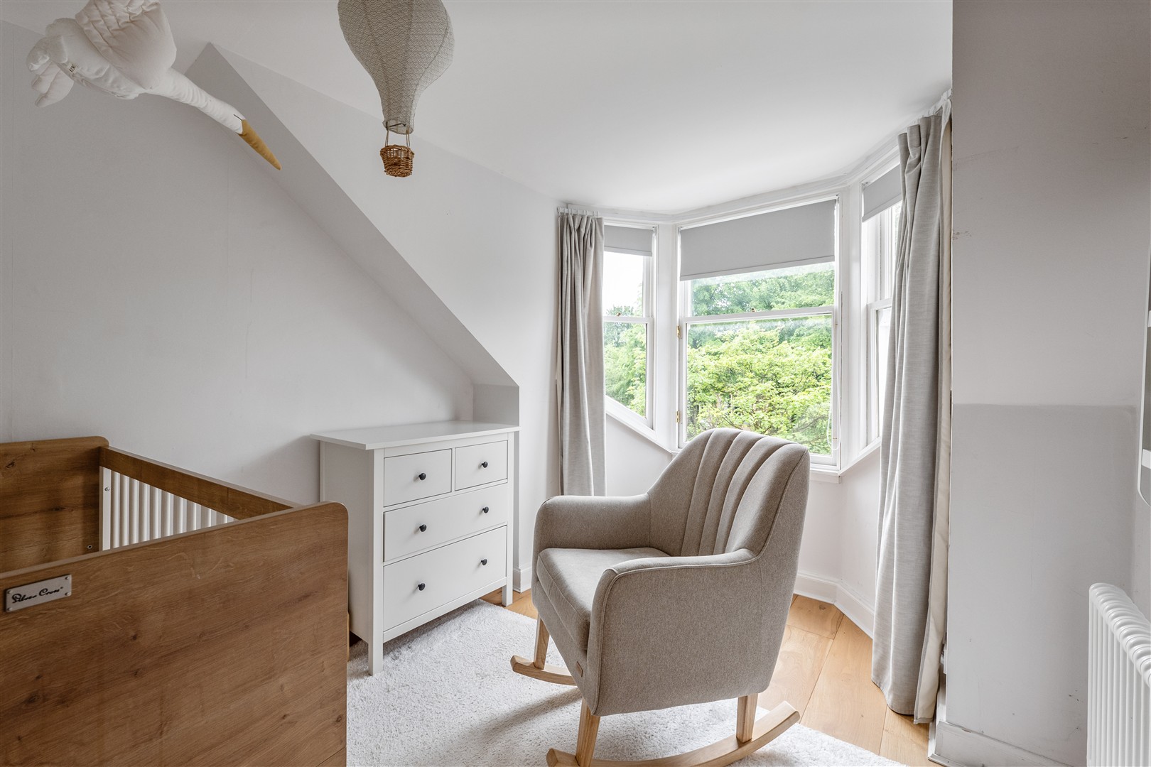 4 Rosslyn Terrace 16 (Large)