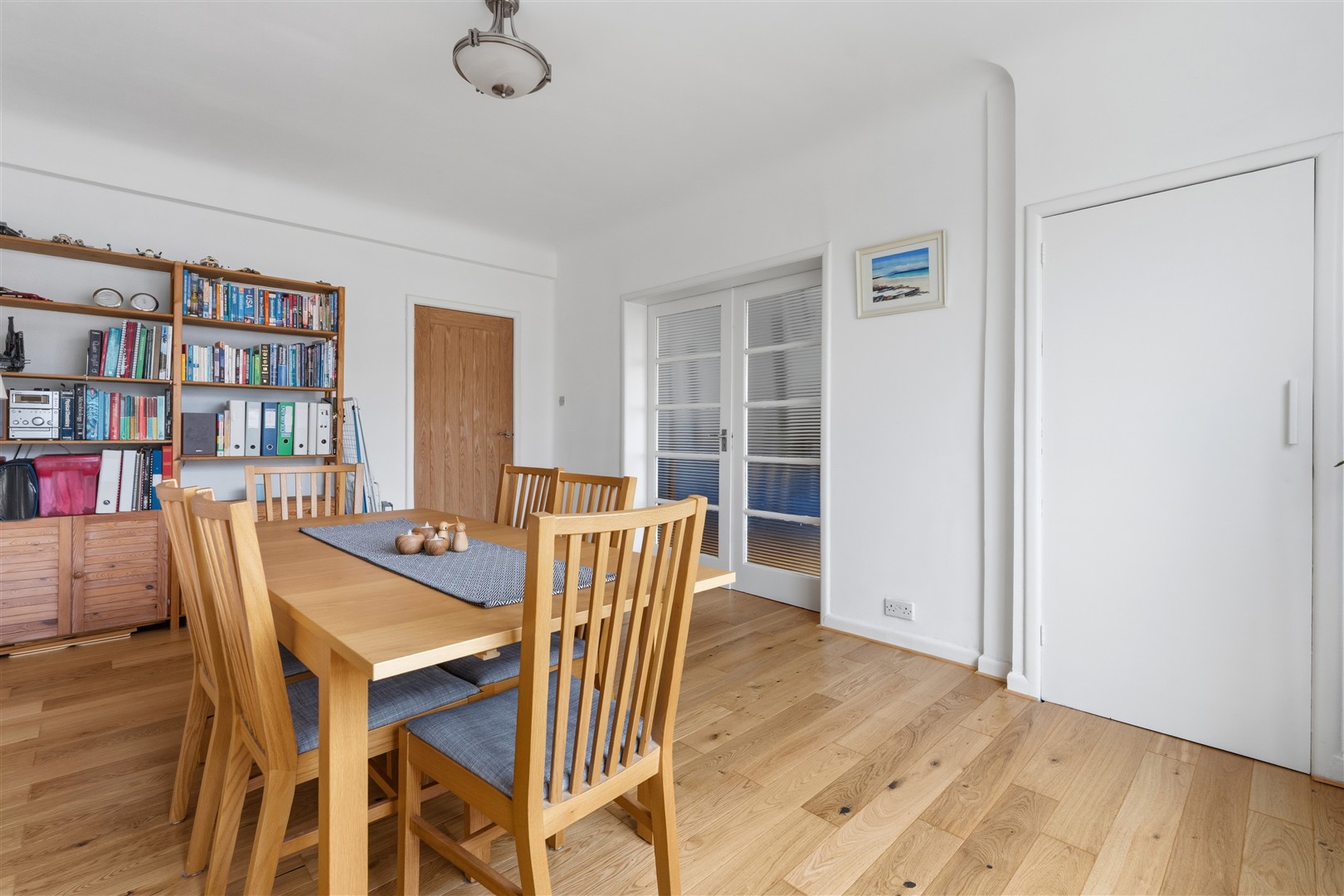 44 Kelvin Court 9 (Large)