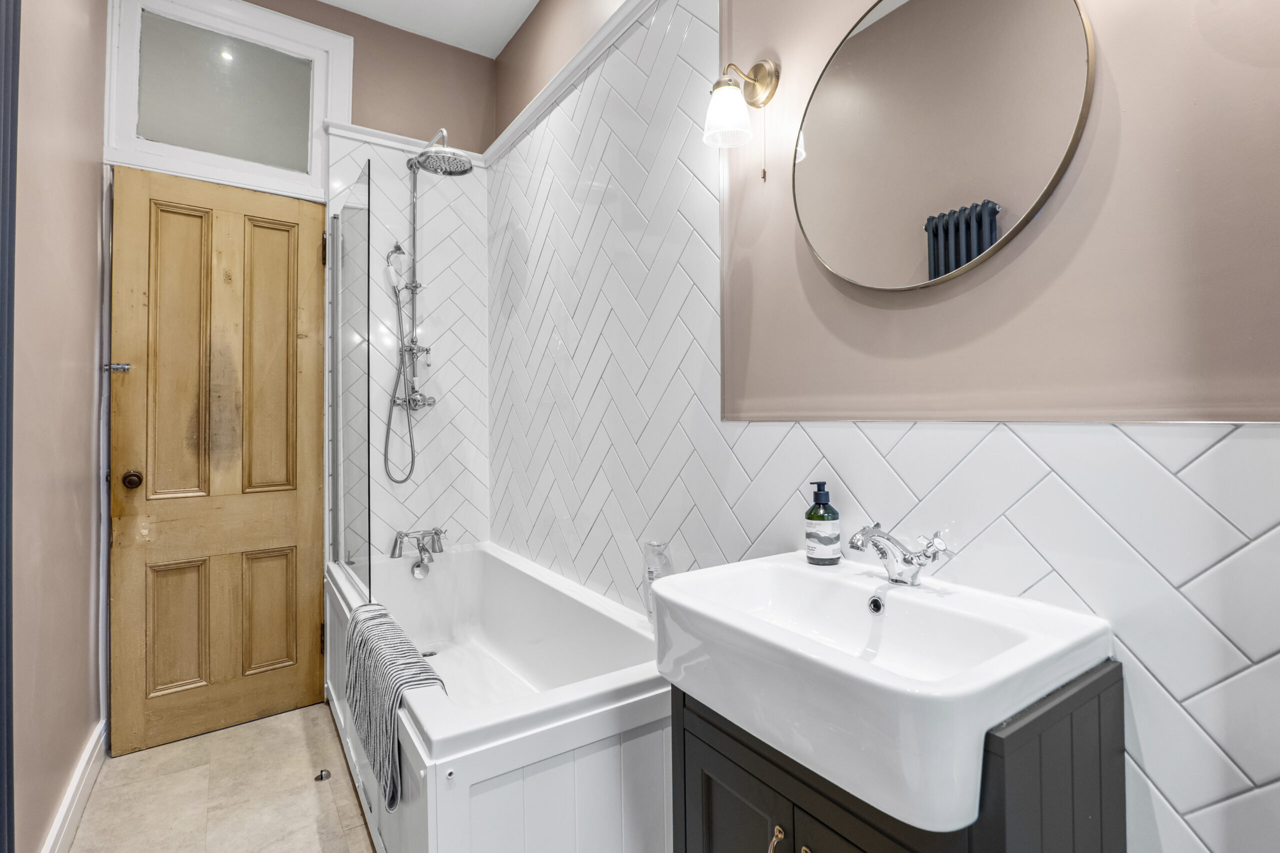 0.1, 17 Millbrae Crescent (15)