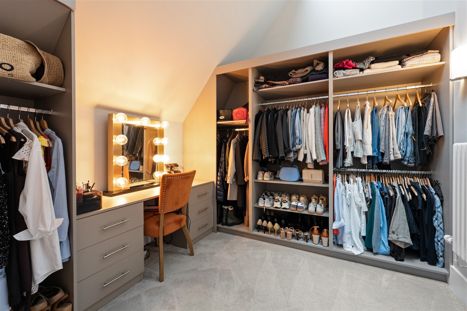 12 (Large)