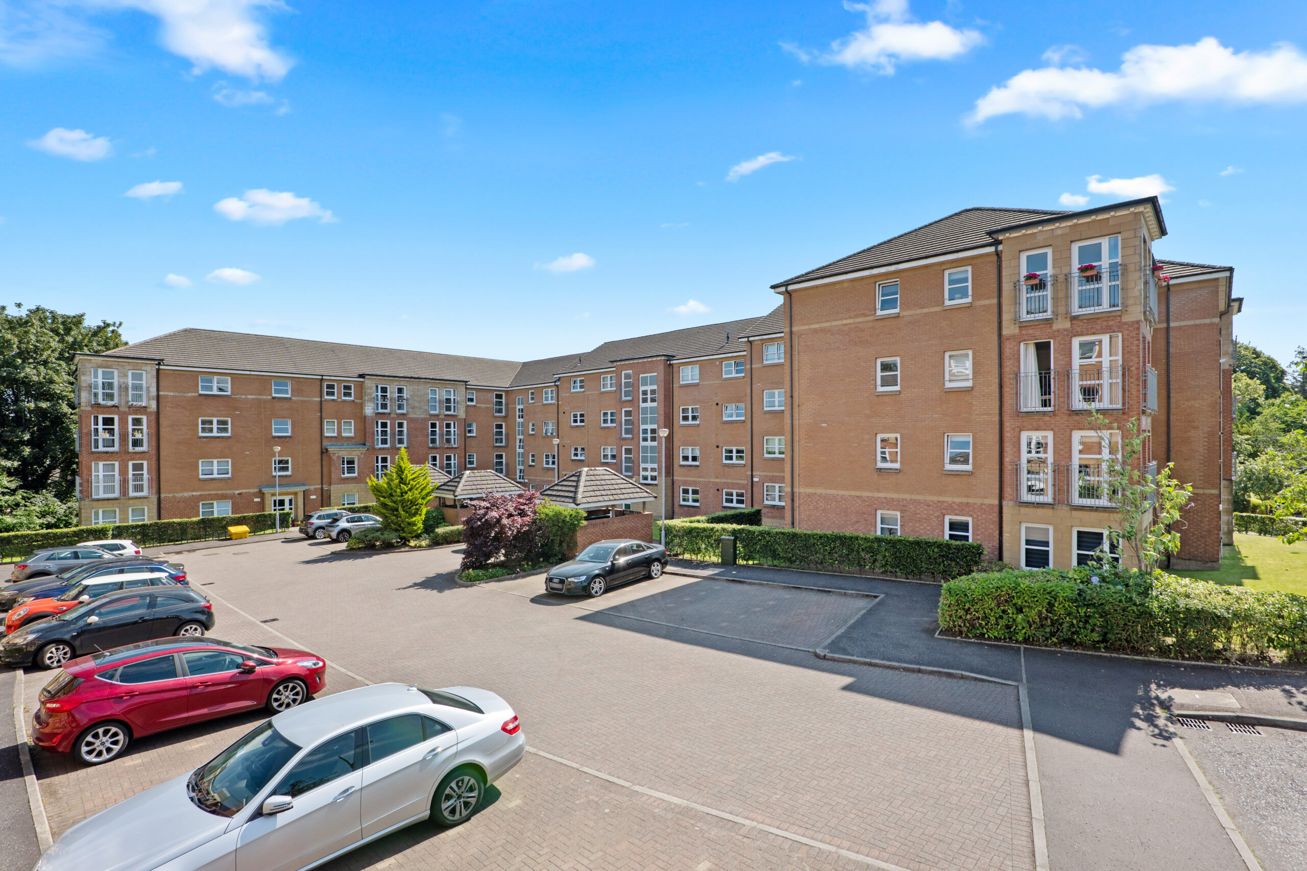 2.2, 35 St Helens Gardens (2)