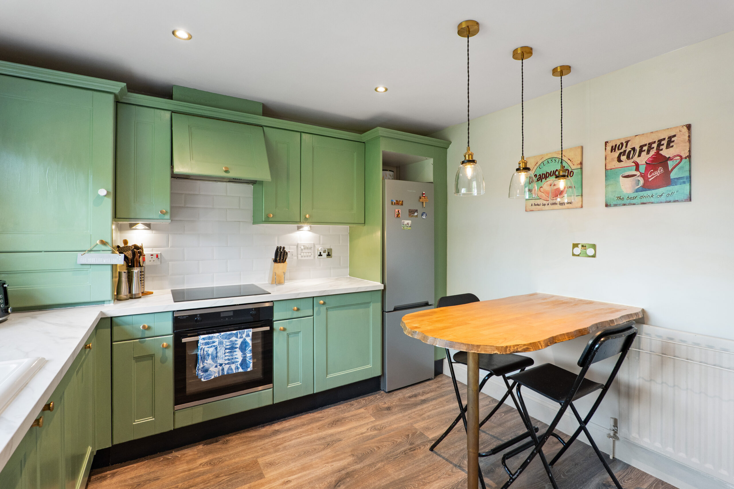 2.2, 35 St Helens Gardens (8)