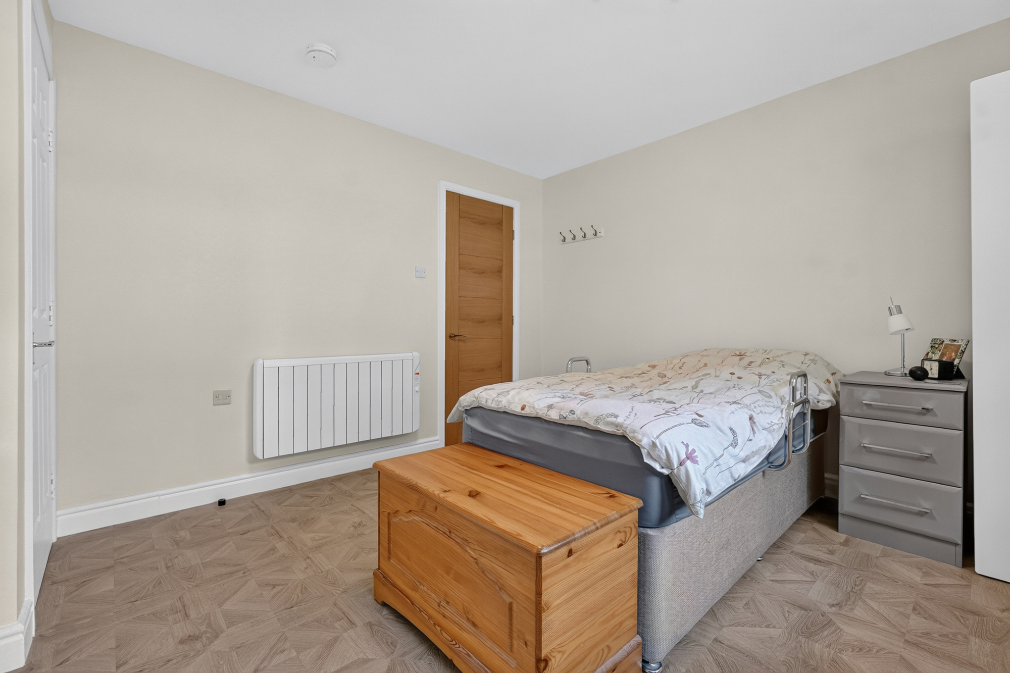 41 hollywood, largs_ (22)