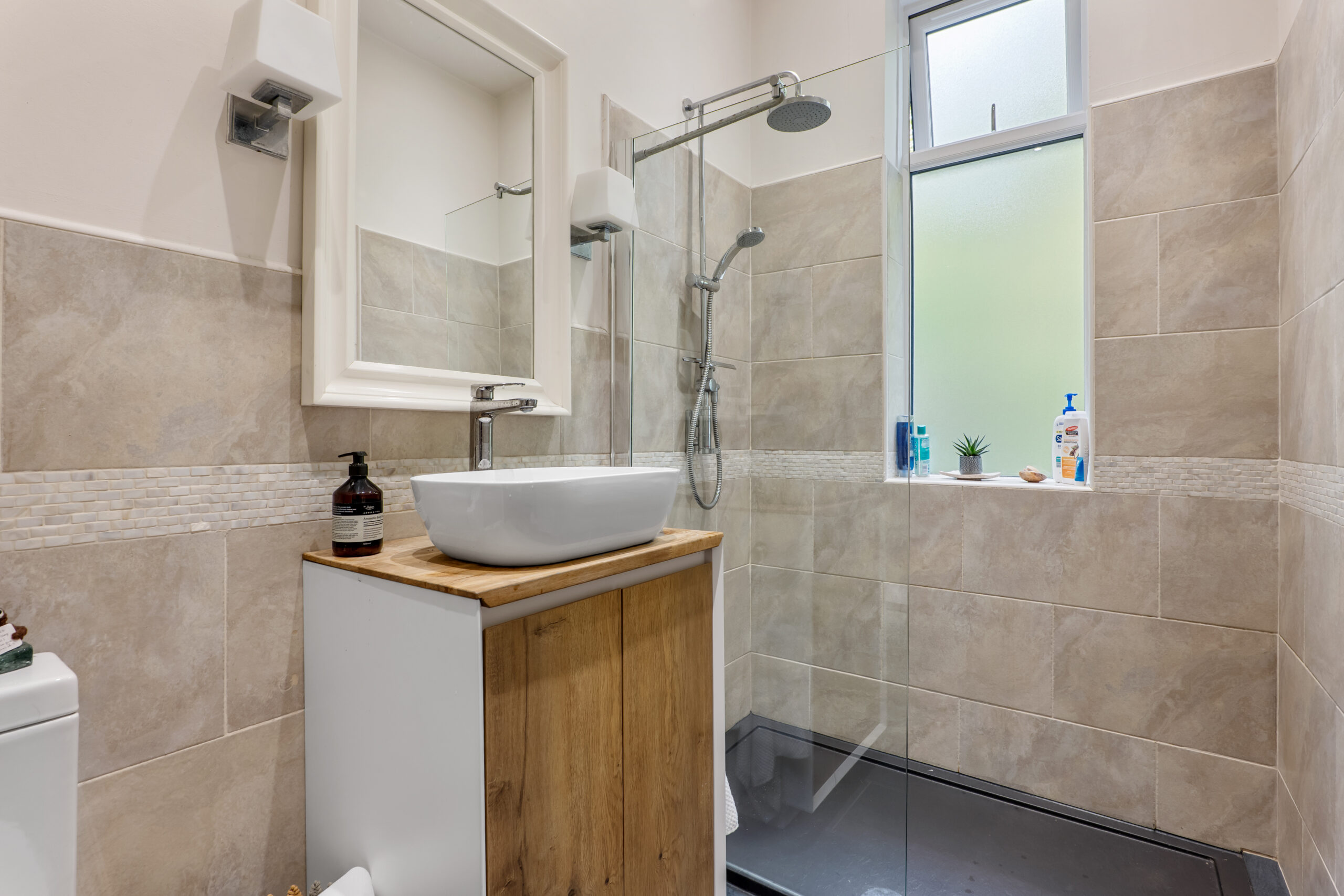 57 Carnwath Avenue (7)