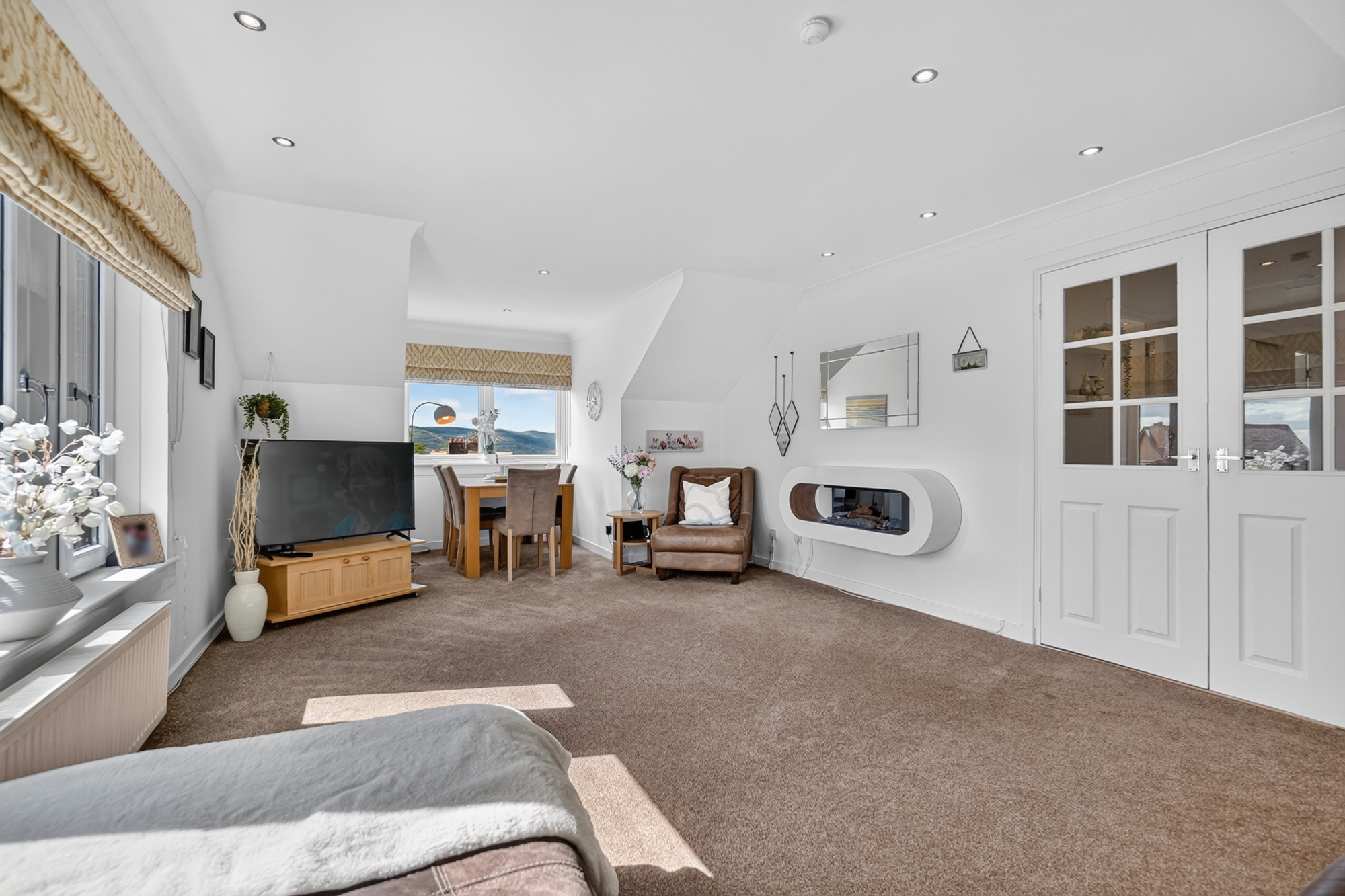 9_12 skelmorlie castle rd_ (9)