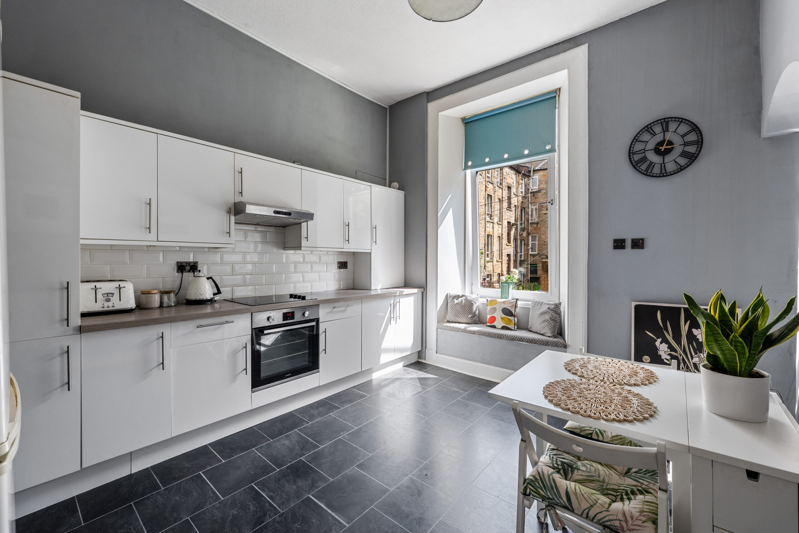 1.2, 15 McLennan Street (6)