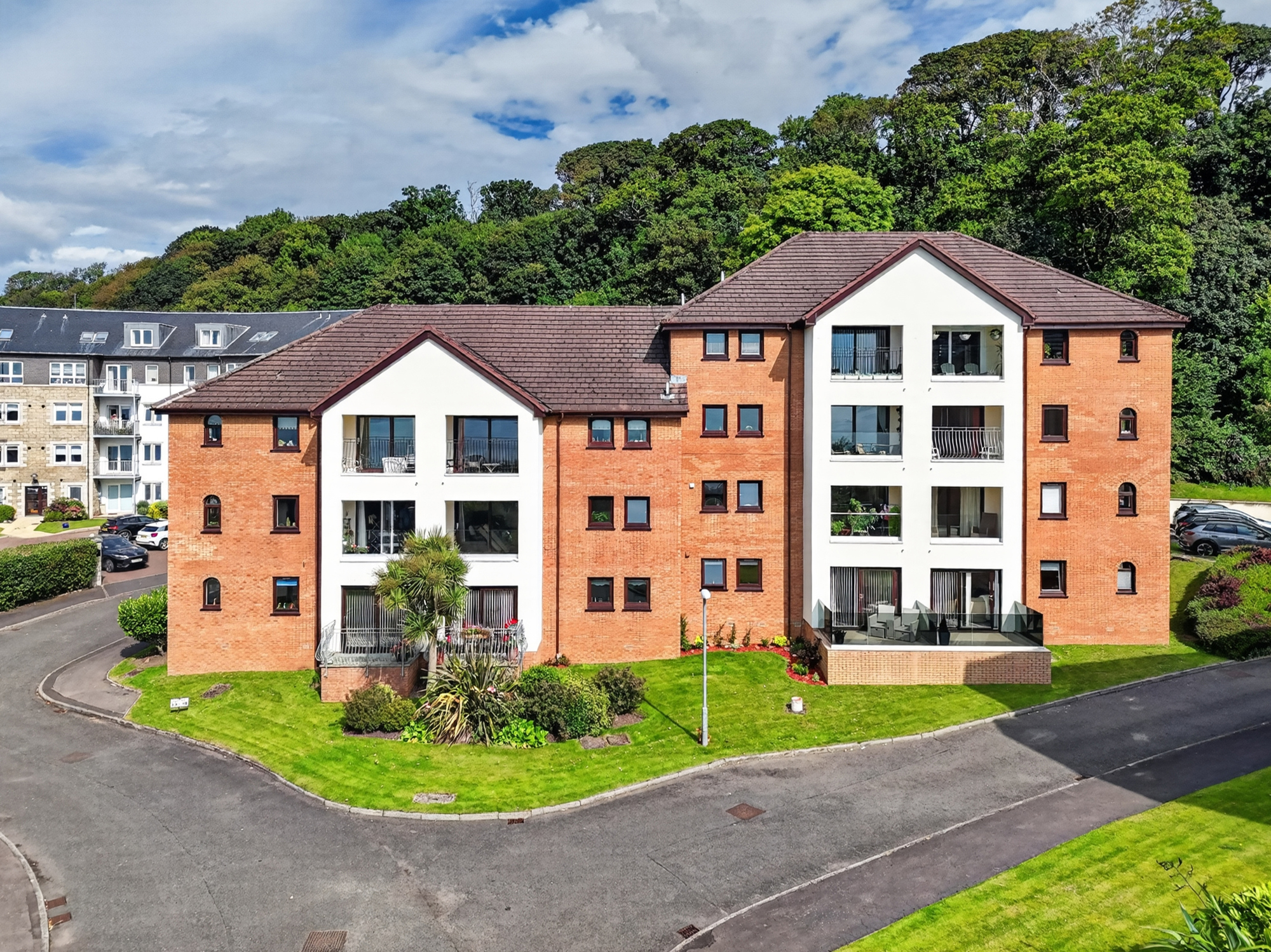 19 underbank, largs_ (1)