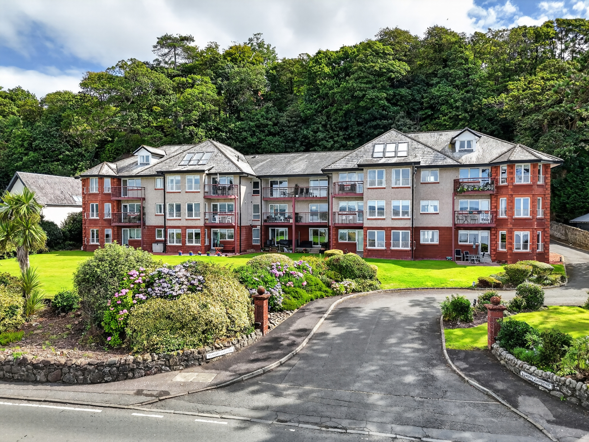1_8 kilmory gardens, skelmorlie_ (1)