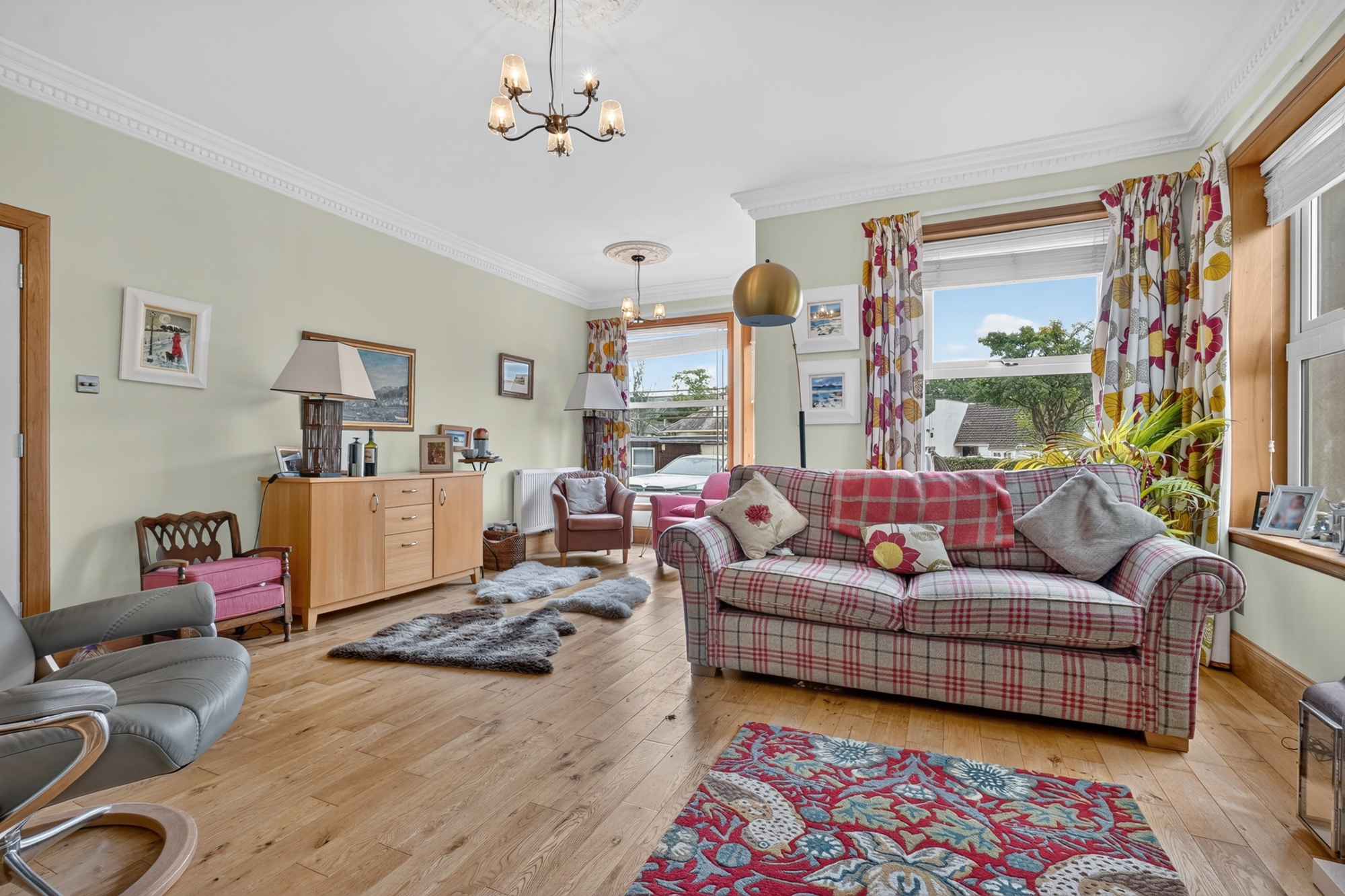2 buchanan st16