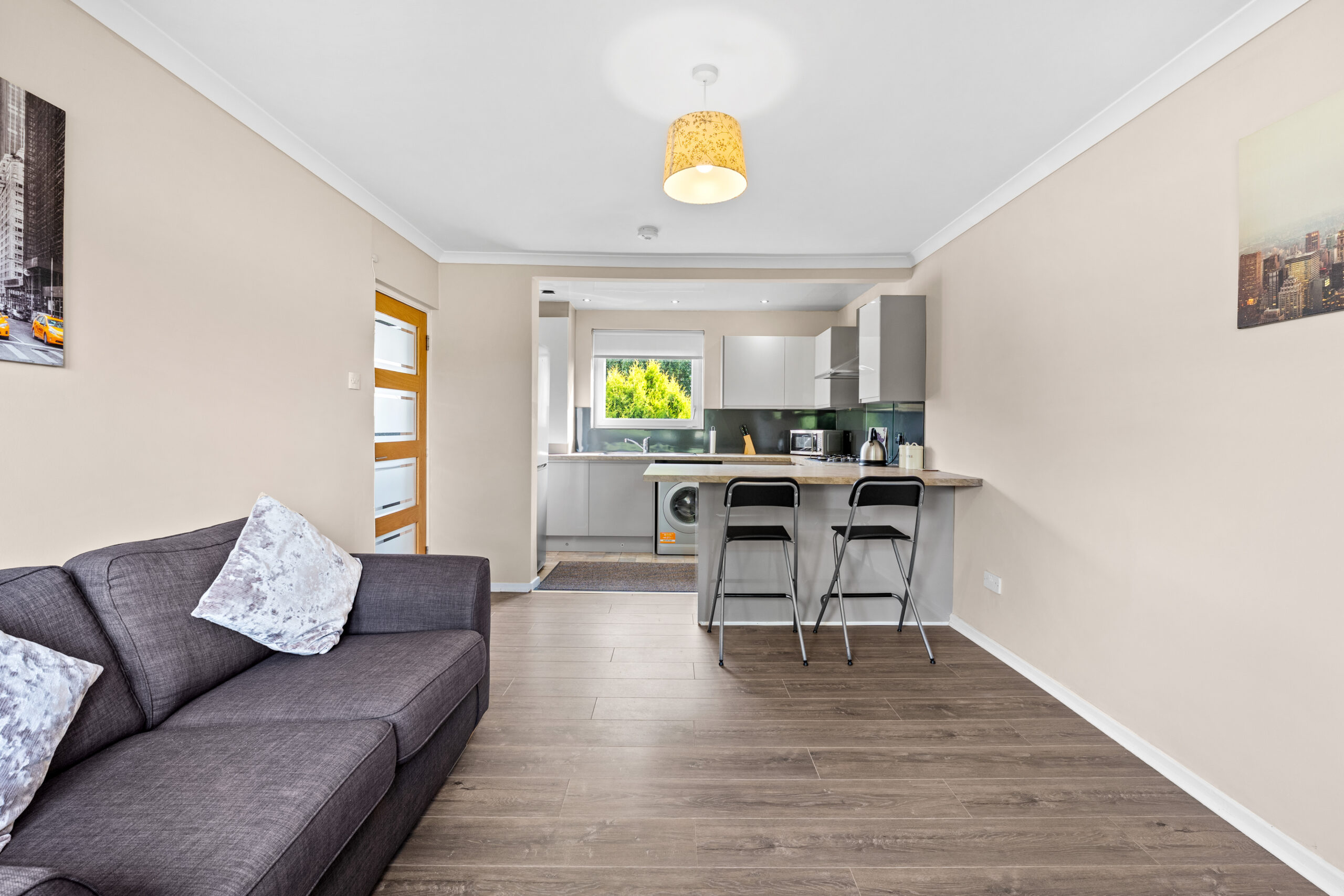 2.2, 11 Newlandsfield Road (2)