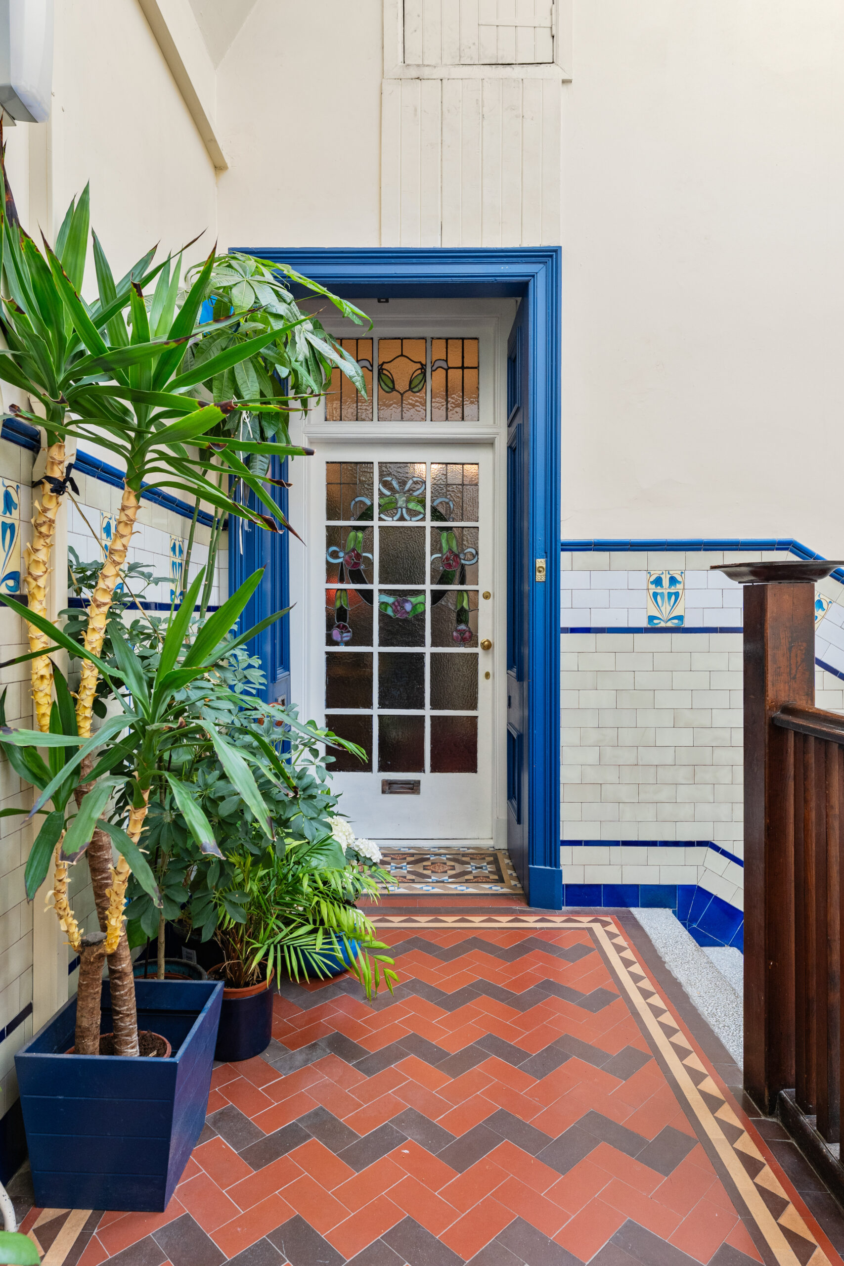 2.2, 117 Fotheringay Road (14)