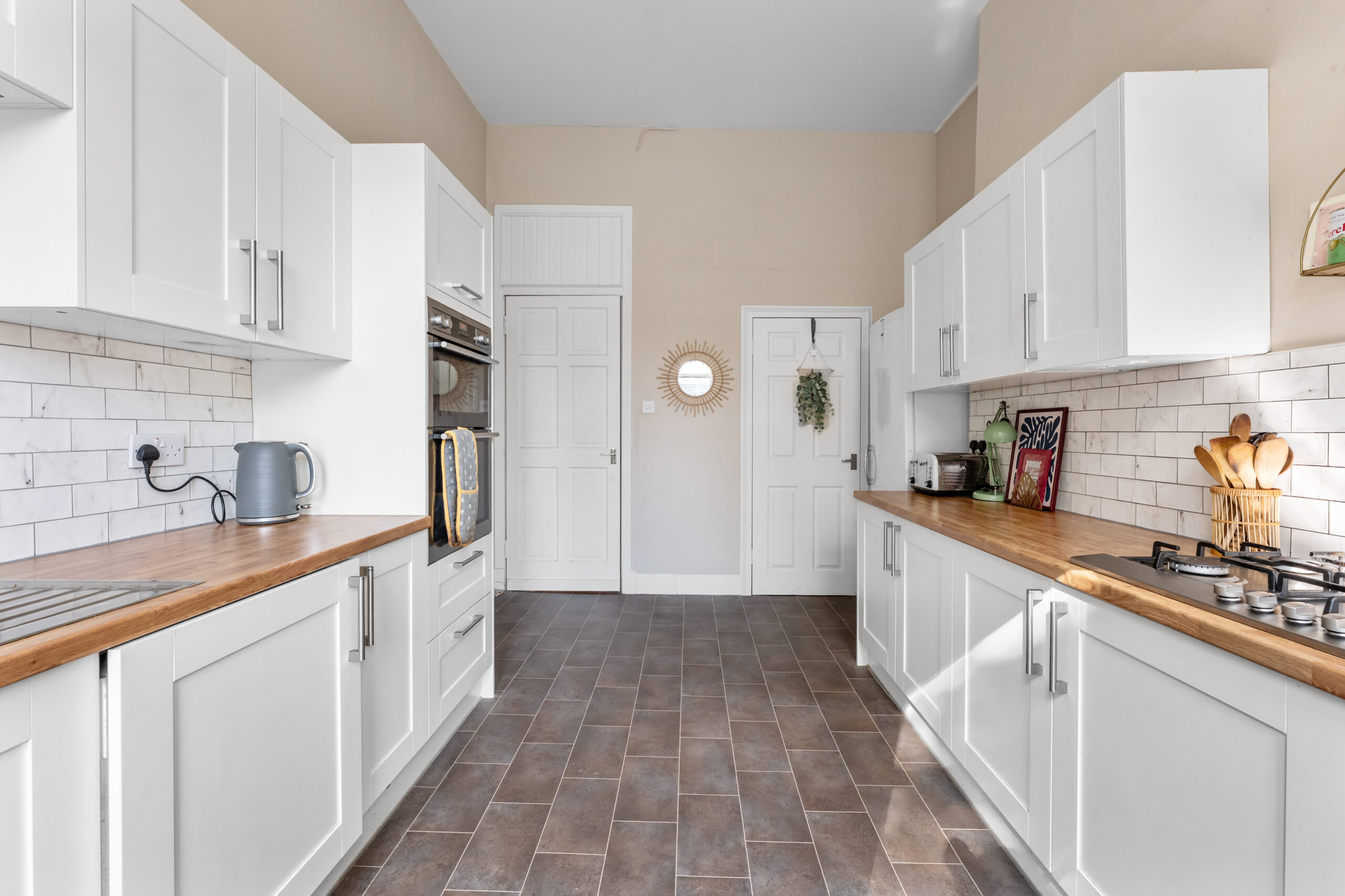 2.2, 80 Dundrennan Road (6)
