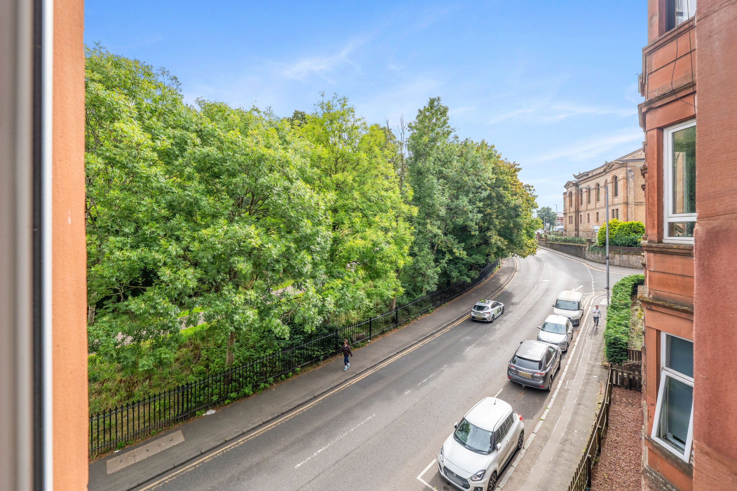 2.2, 92 Langside Avenue (11)