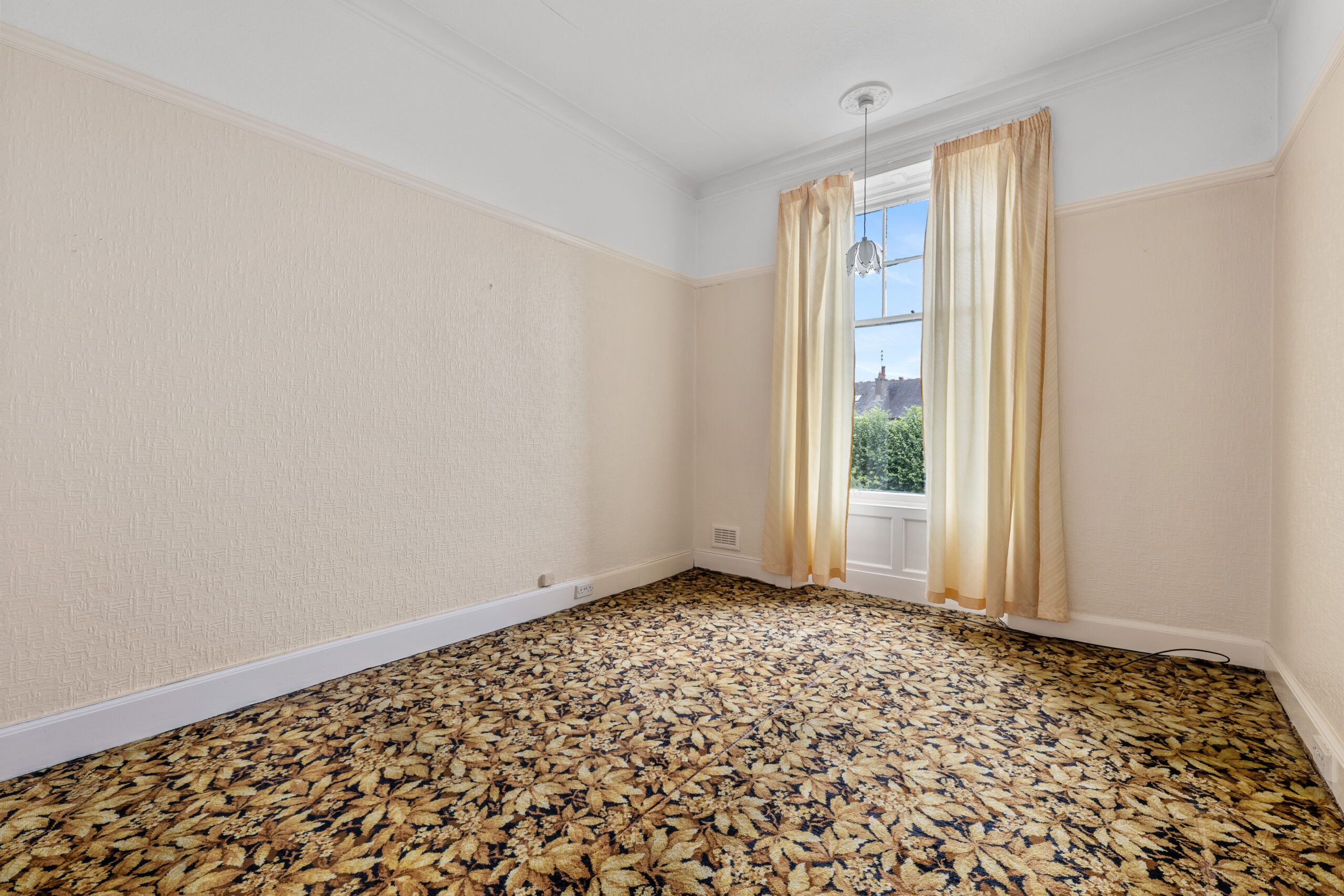 352 Kilmarnock Road (10)