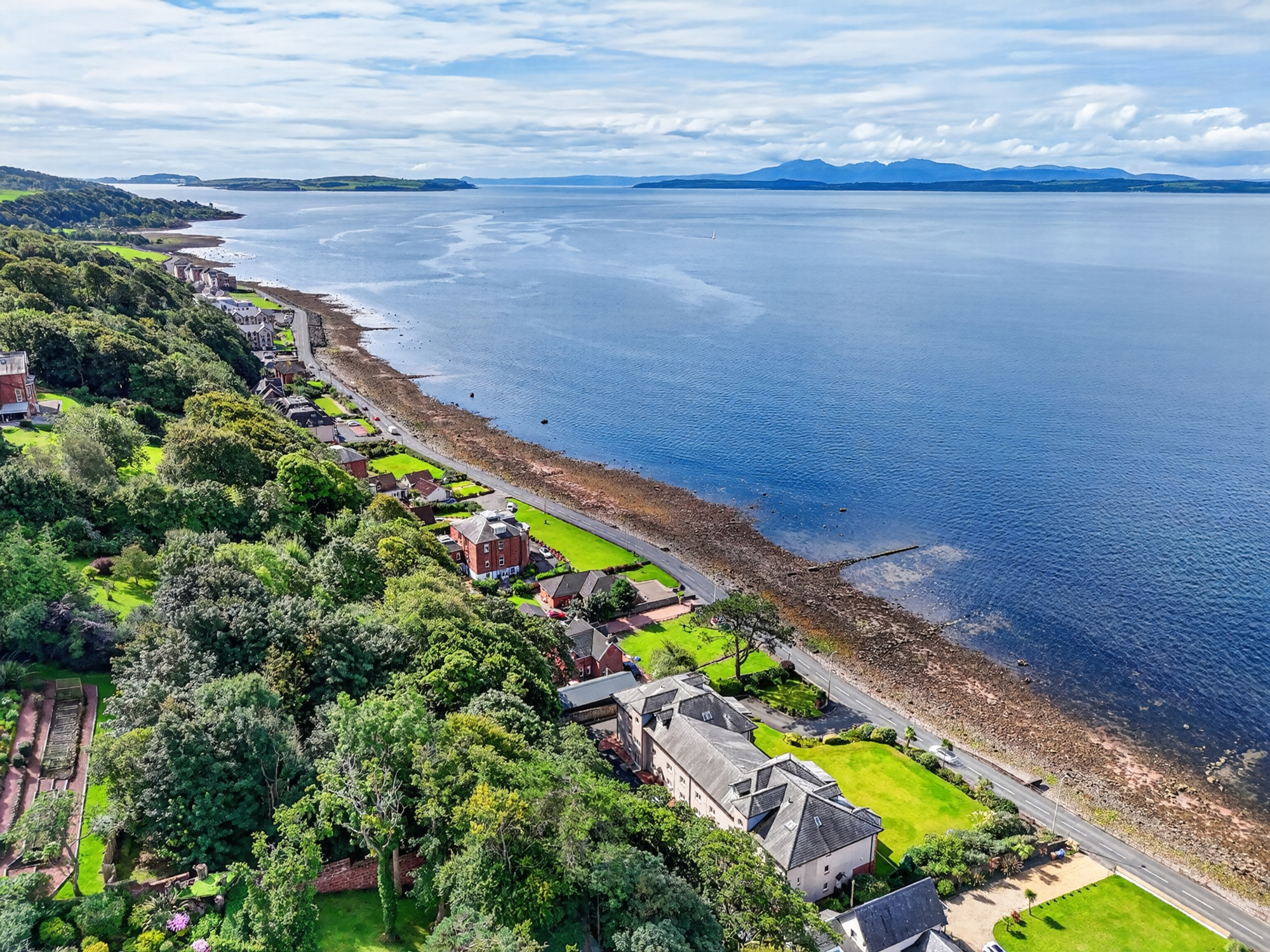 46_8 kilmory gardens, skelmorlie_ (60)