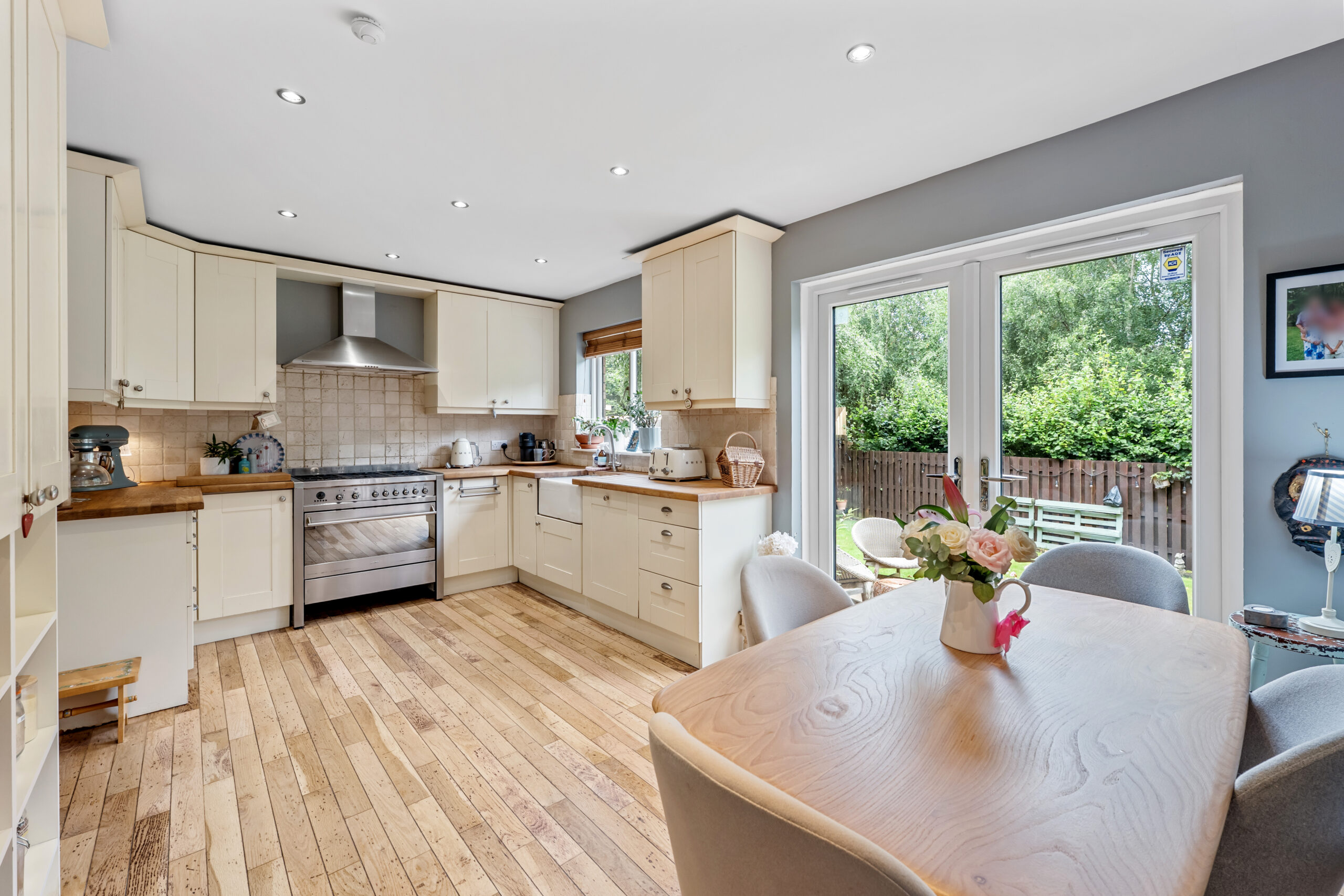 18 Sherbrooke Gardens (6)