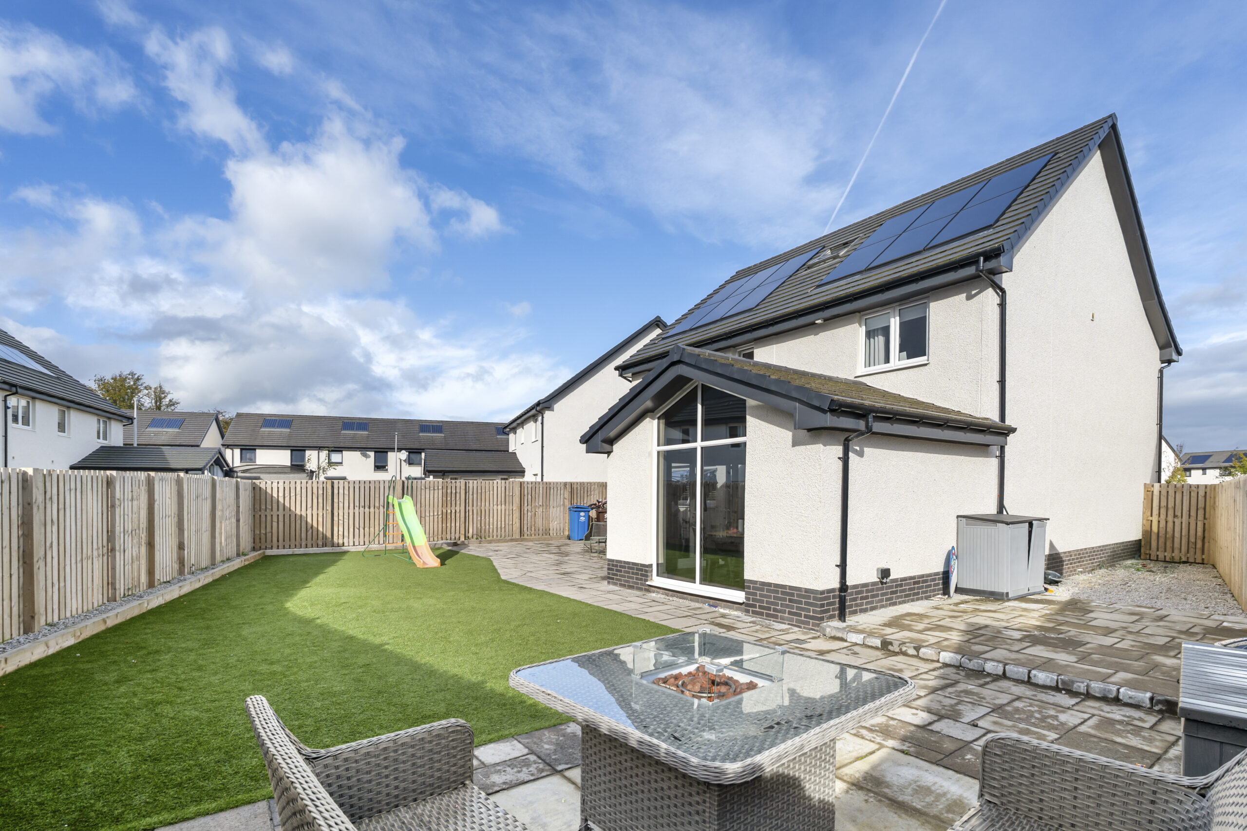 33 Dalbeattie Way, New (1)
