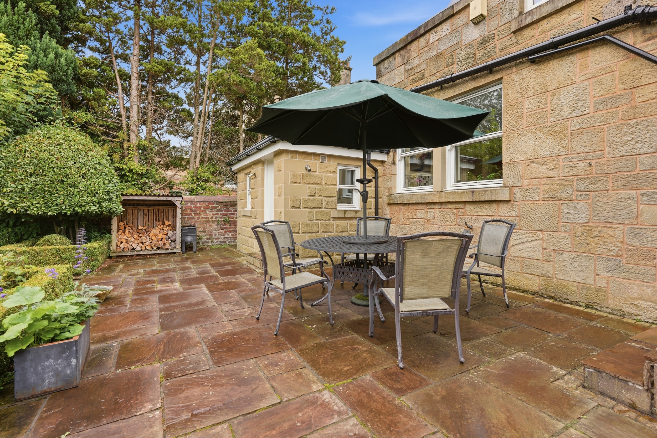 34_sutherland_avenue_031