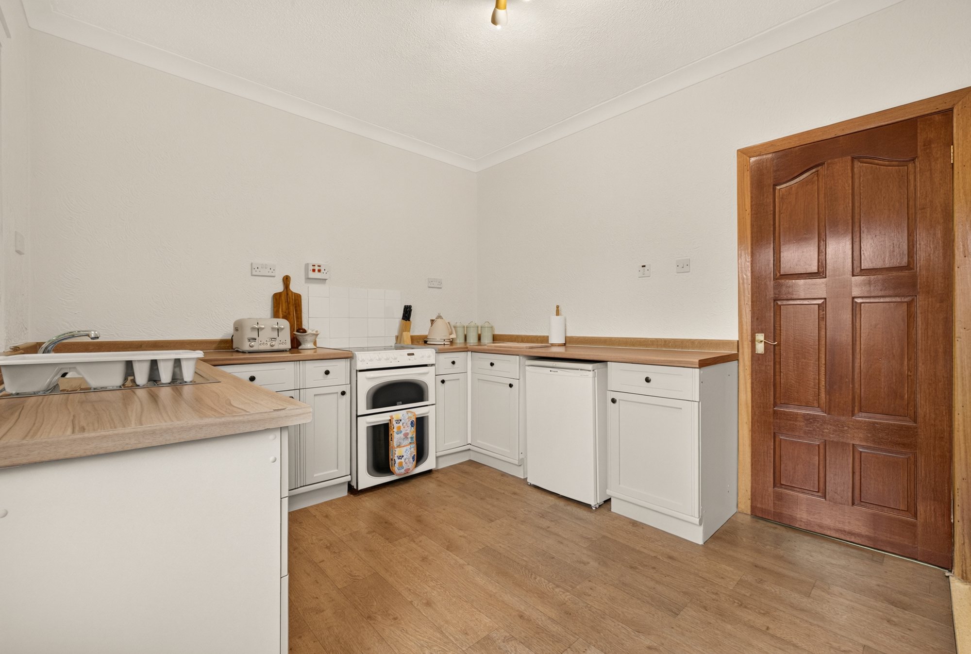 56_9 meadowfoot road v2_ (8)
